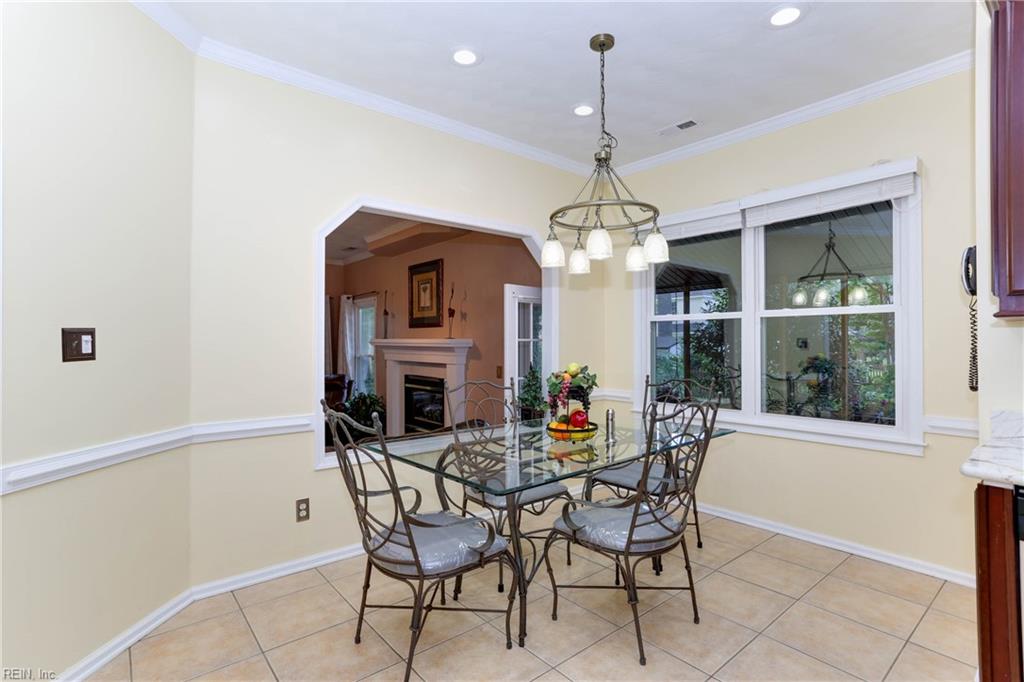 6406 Moss Side CT