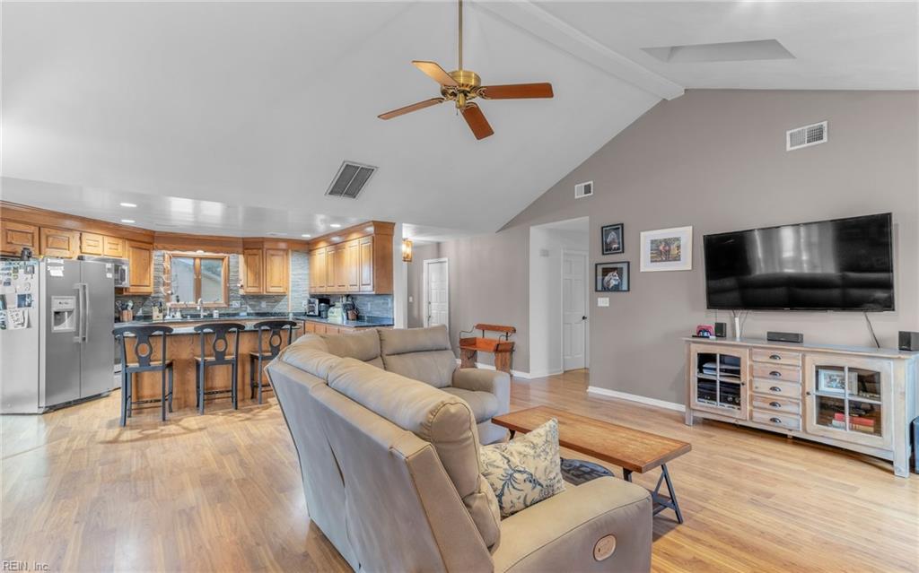 4172 Gum Bridge CT