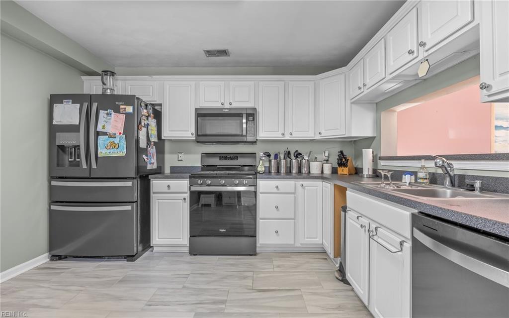 916 Charnell DR 302