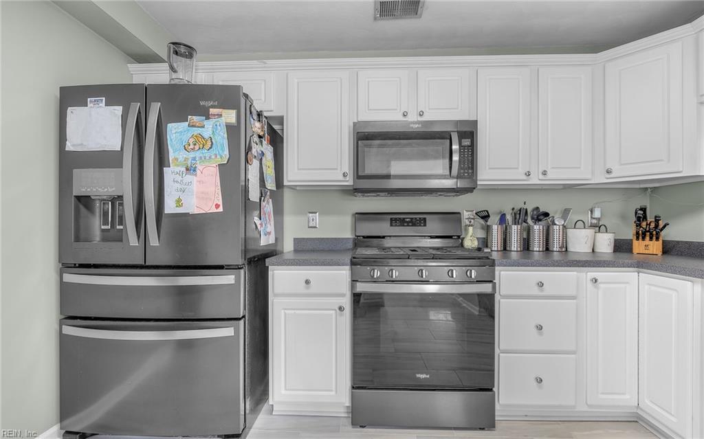 916 Charnell DR 302