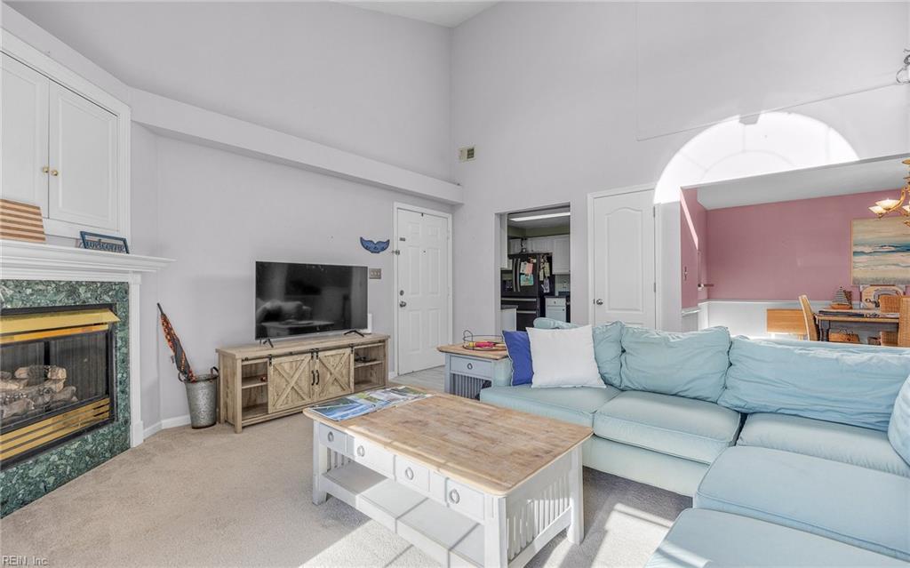 916 Charnell DR 302