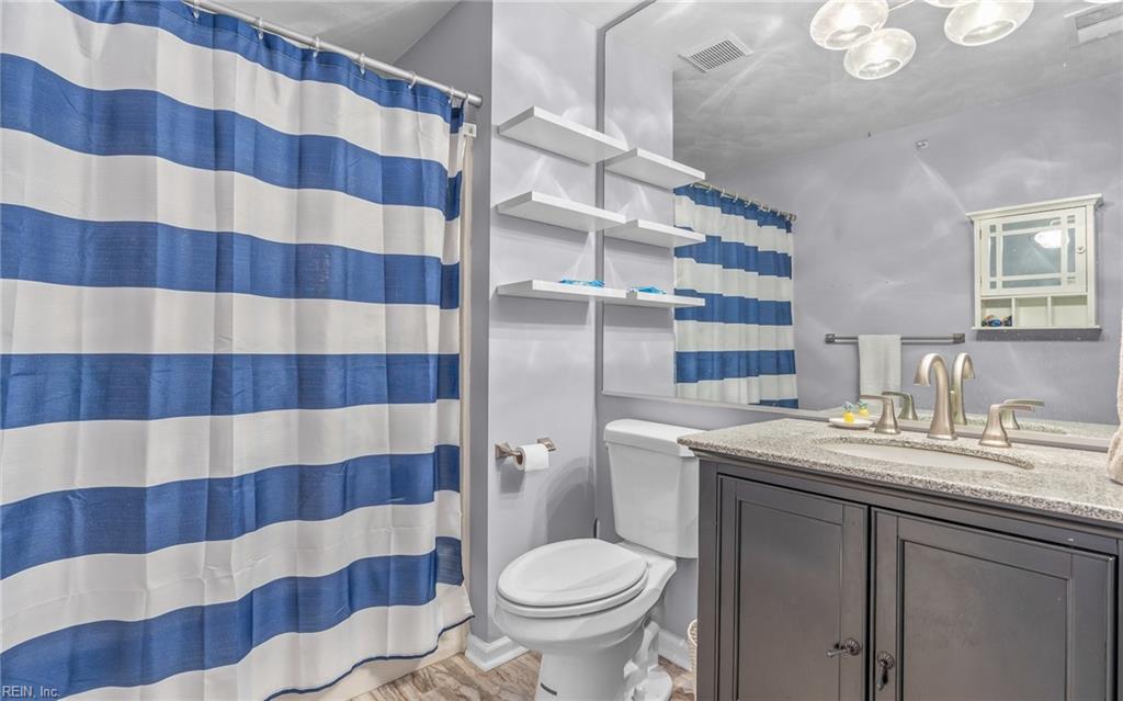 916 Charnell DR 302