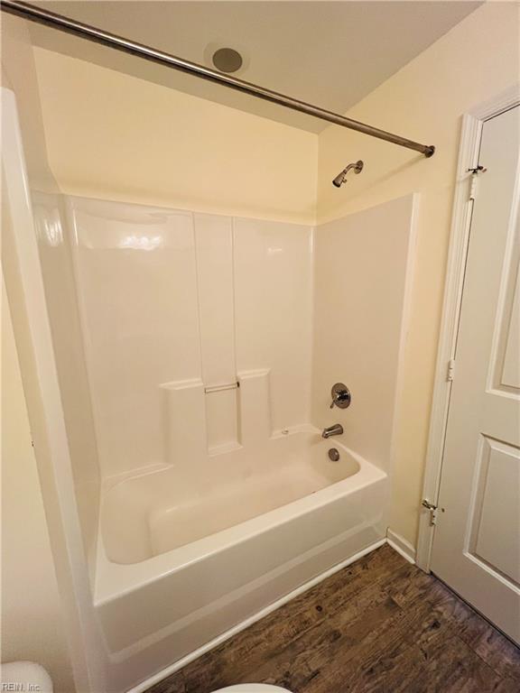1608 Apsley CT