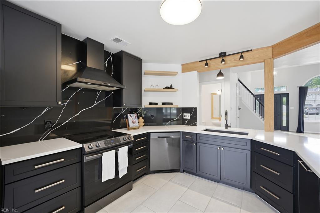 2461 Seven Kings RD