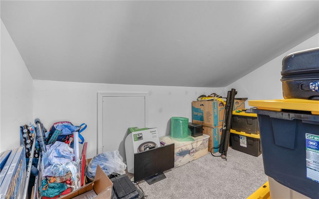 2145 Monument DR