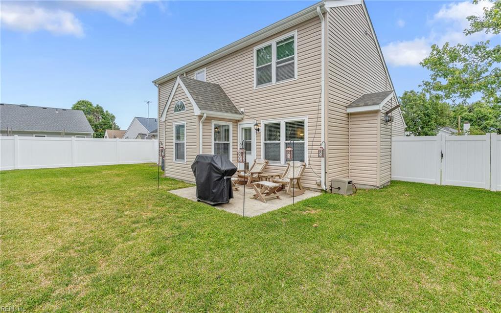 2145 Monument DR