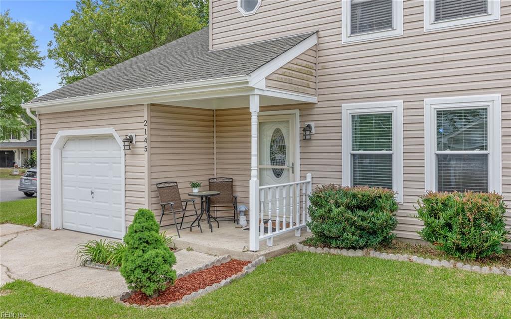 2145 Monument DR