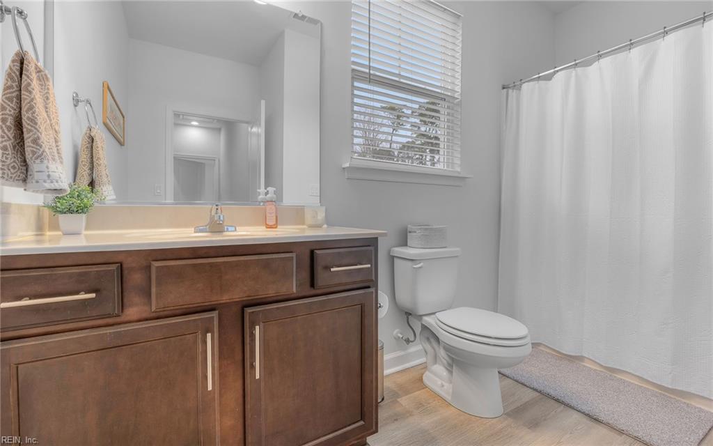 1301 Acadian DR D
