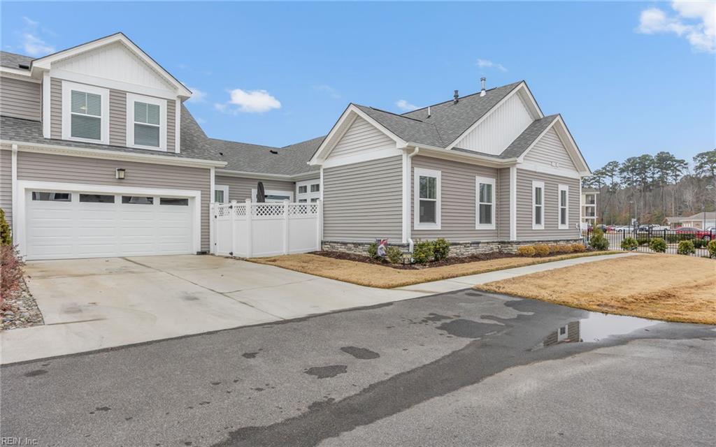 1301 Acadian DR D