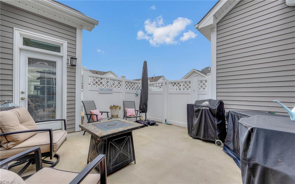 1301 Acadian DR D