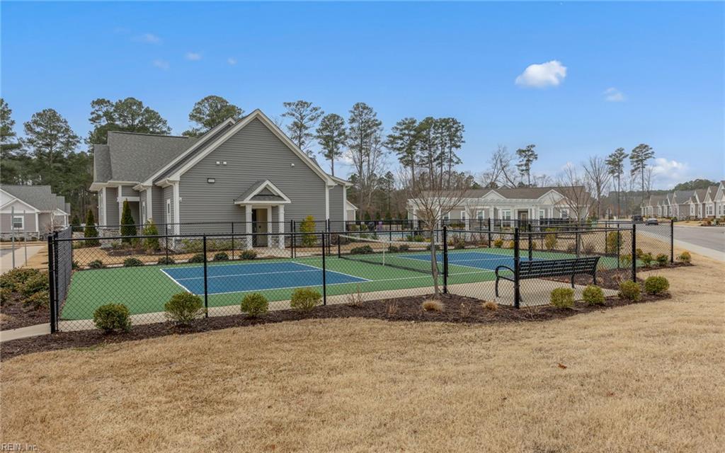 1301 Acadian DR D