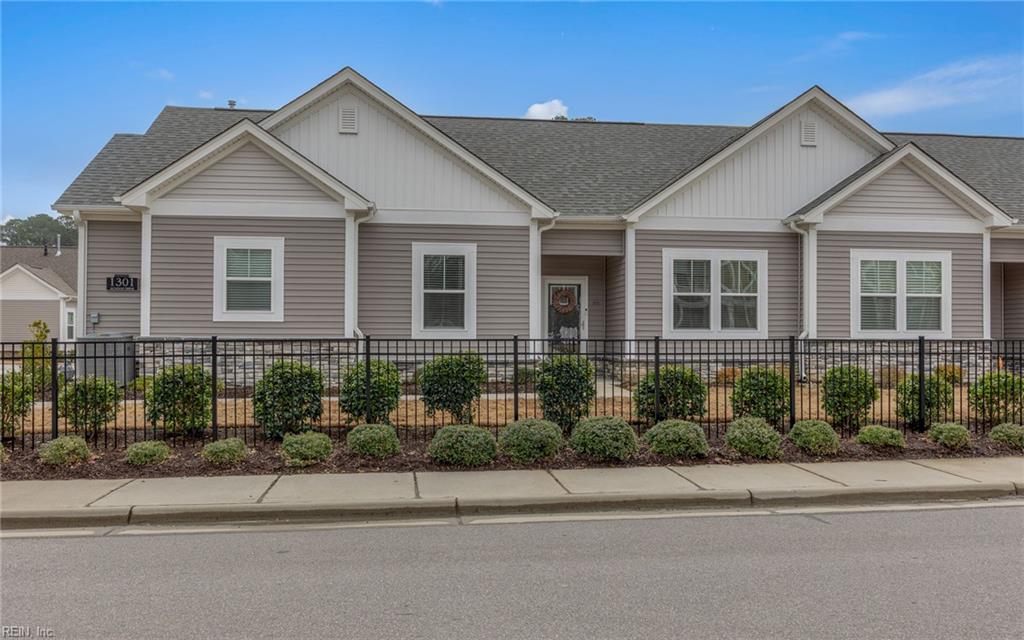 1301 Acadian DR D