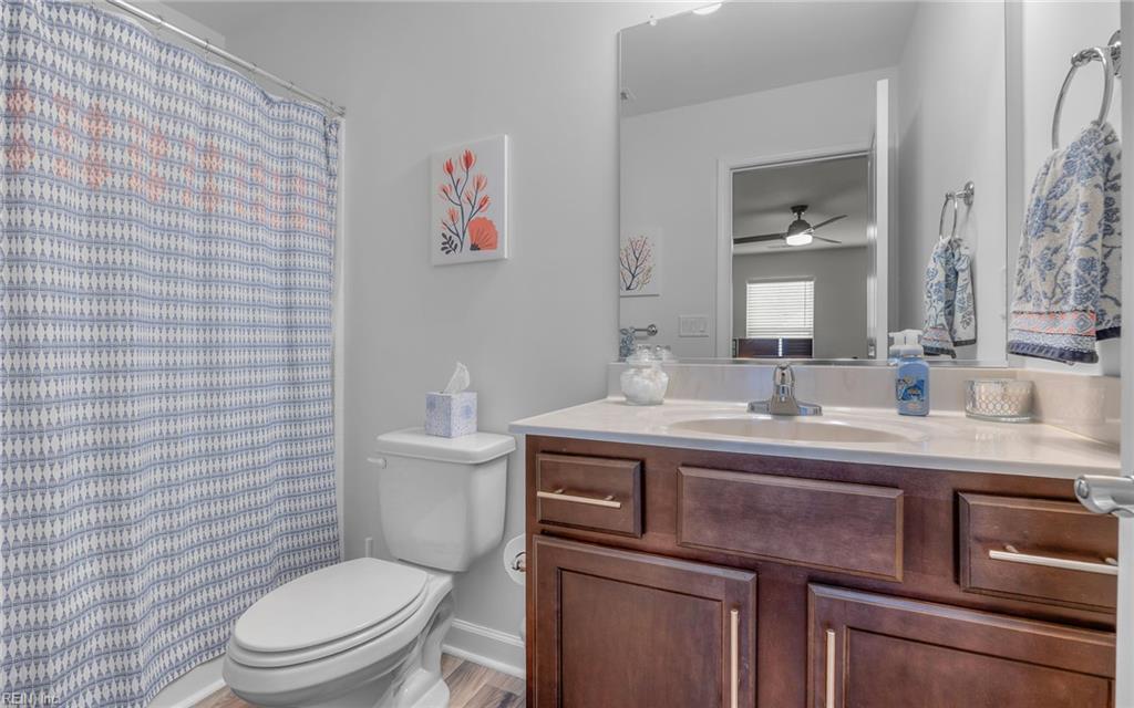 1301 Acadian DR D