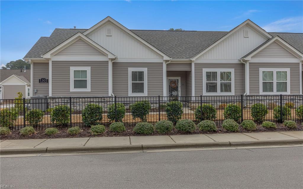 1301 Acadian DR D
