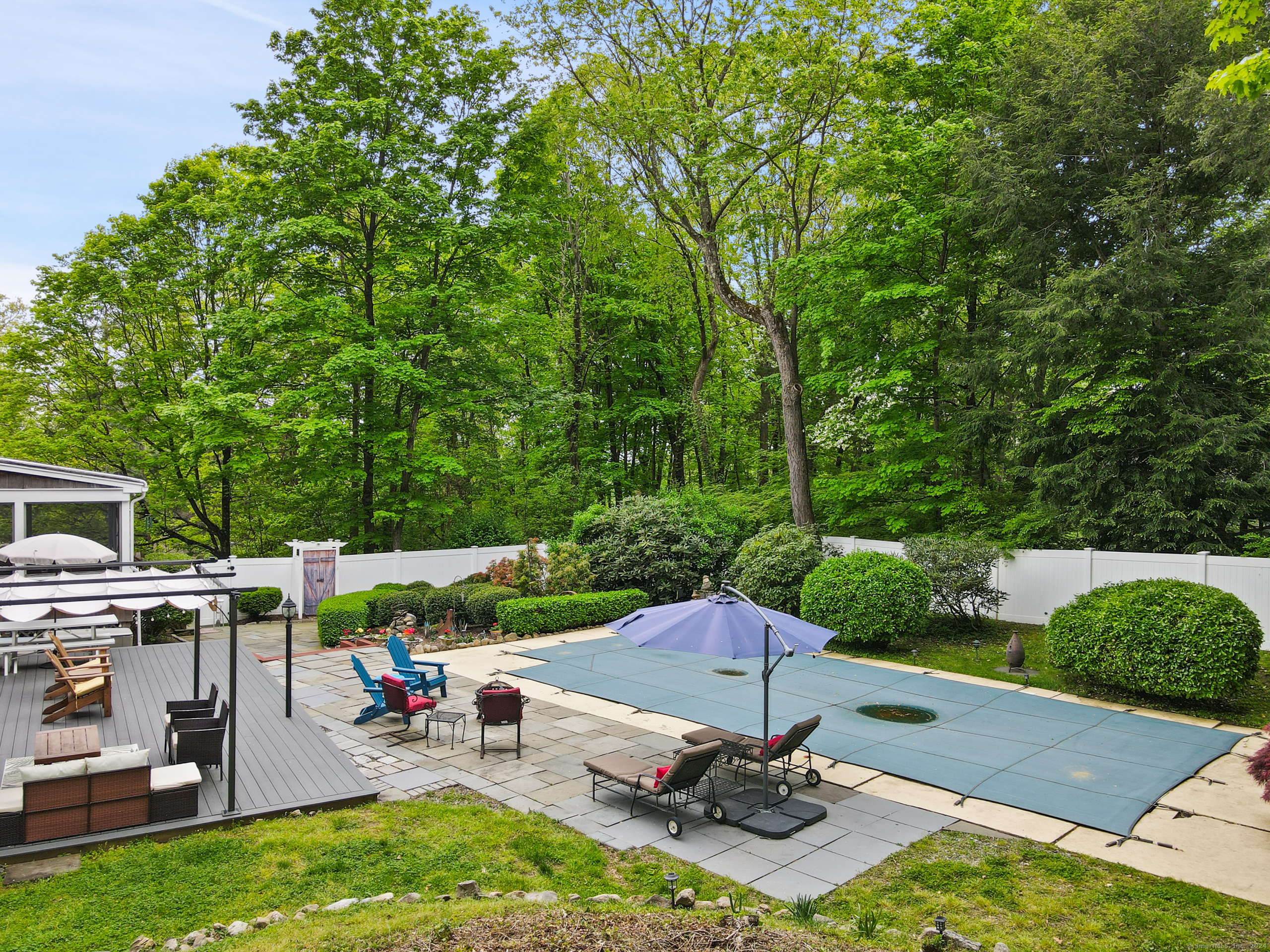 2770 High Ridge Road