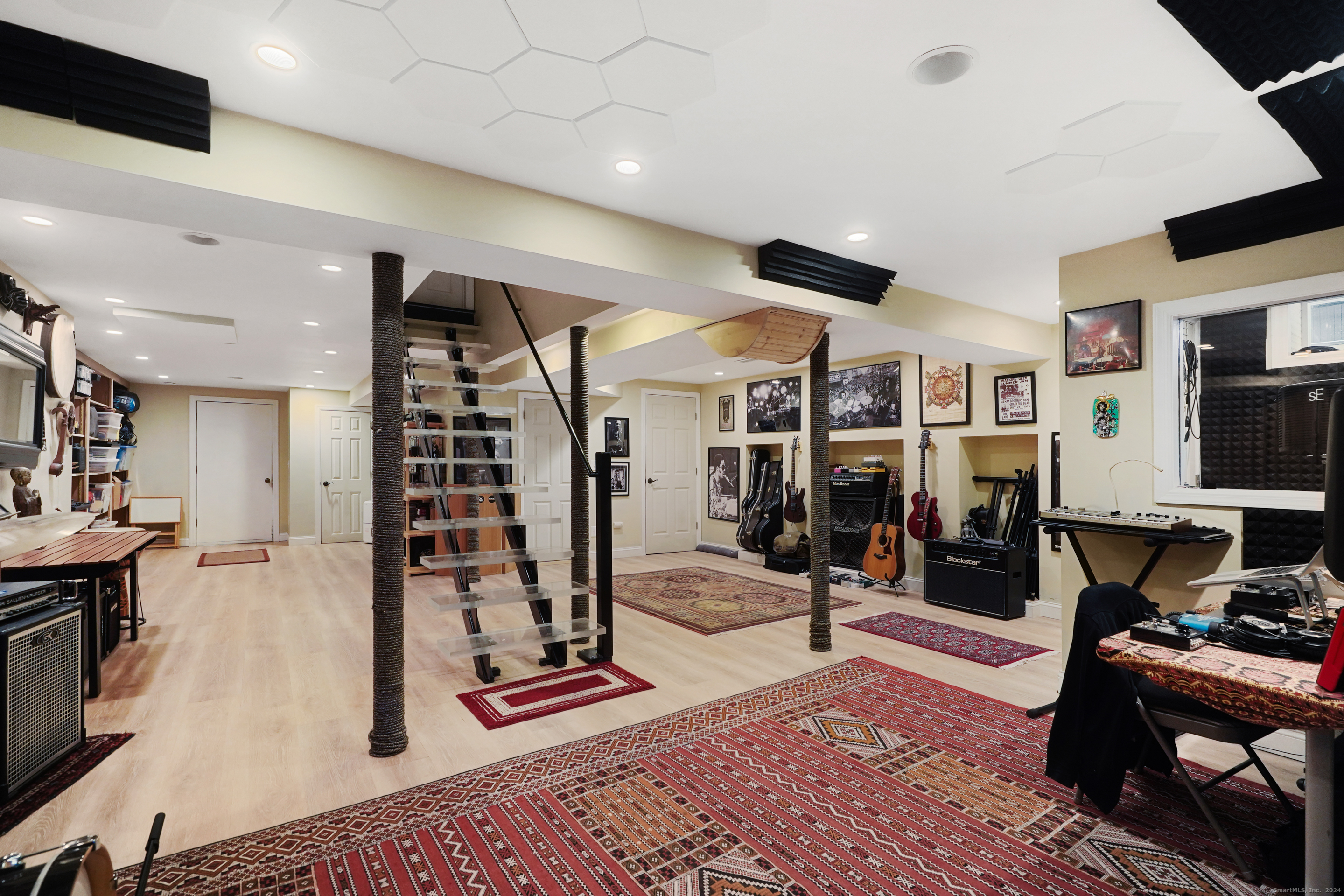 2770 High Ridge Road