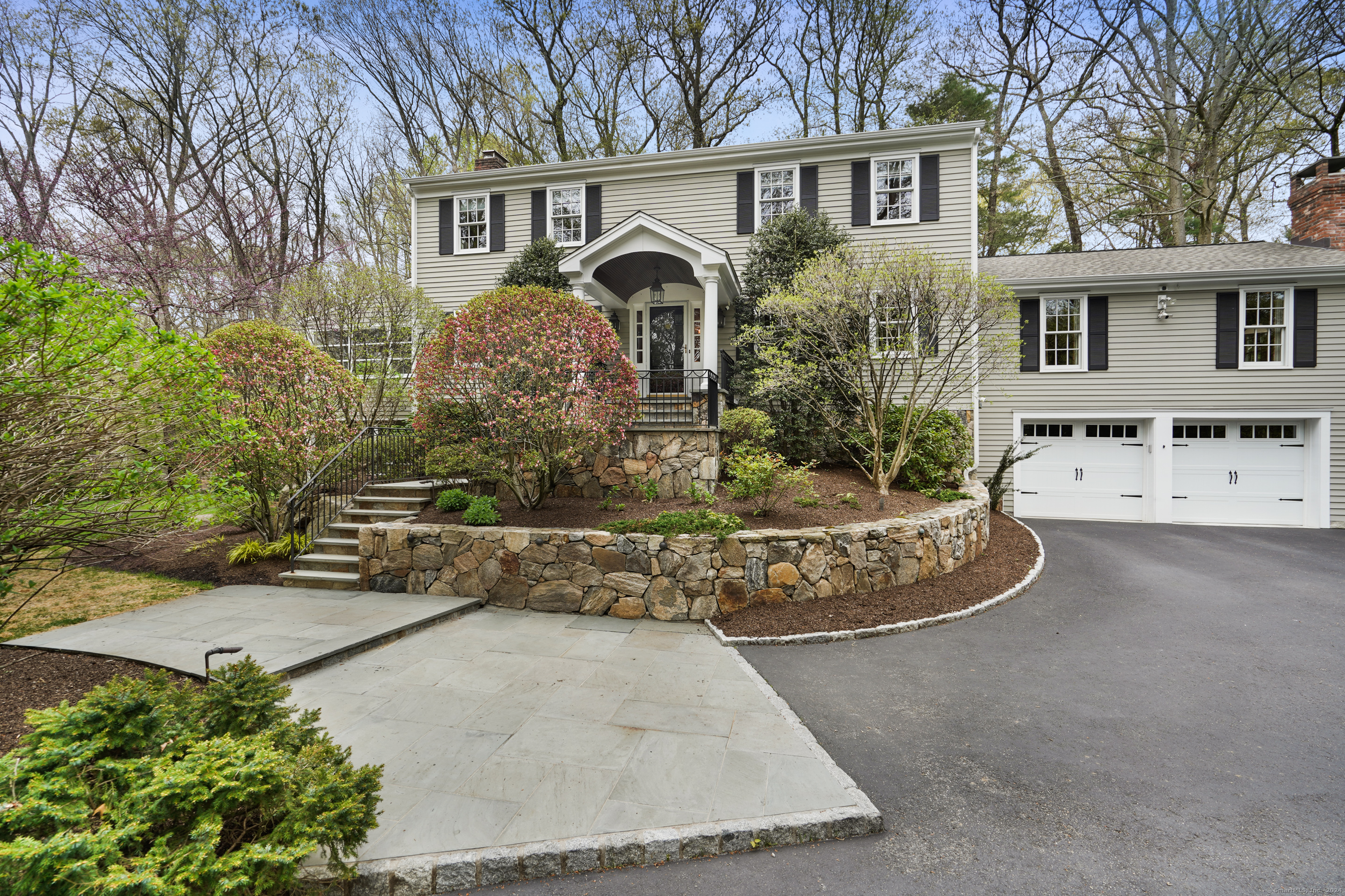 11 Bayberry Rdg Road