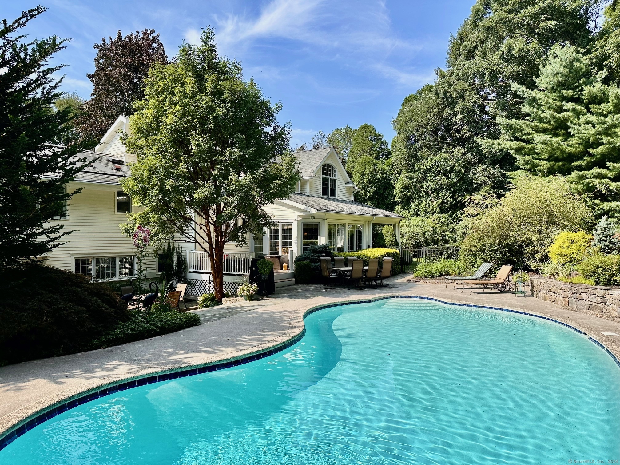 30 Warnock Drive