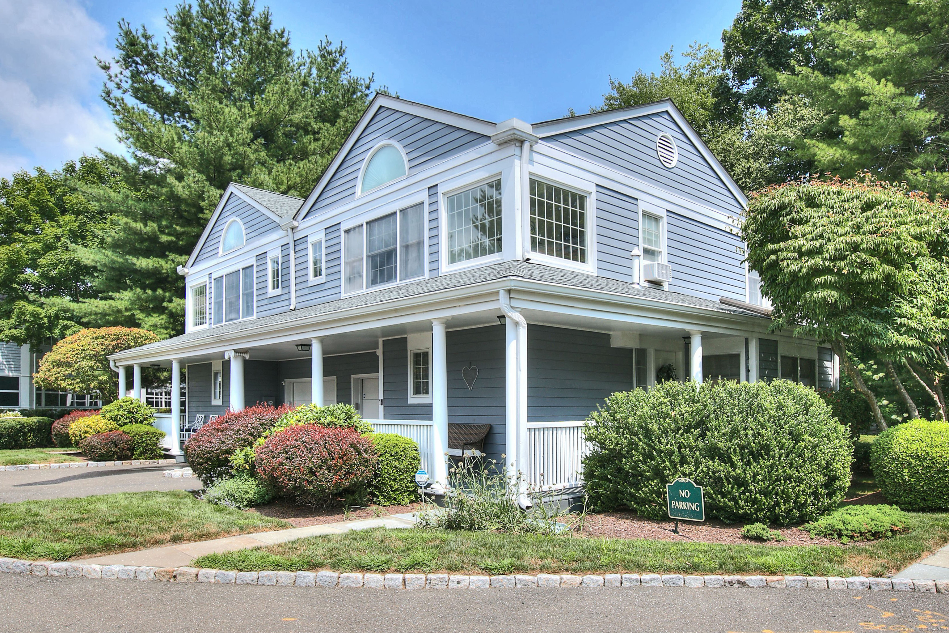 230 Saugatuck Avenue Unit: APT 19