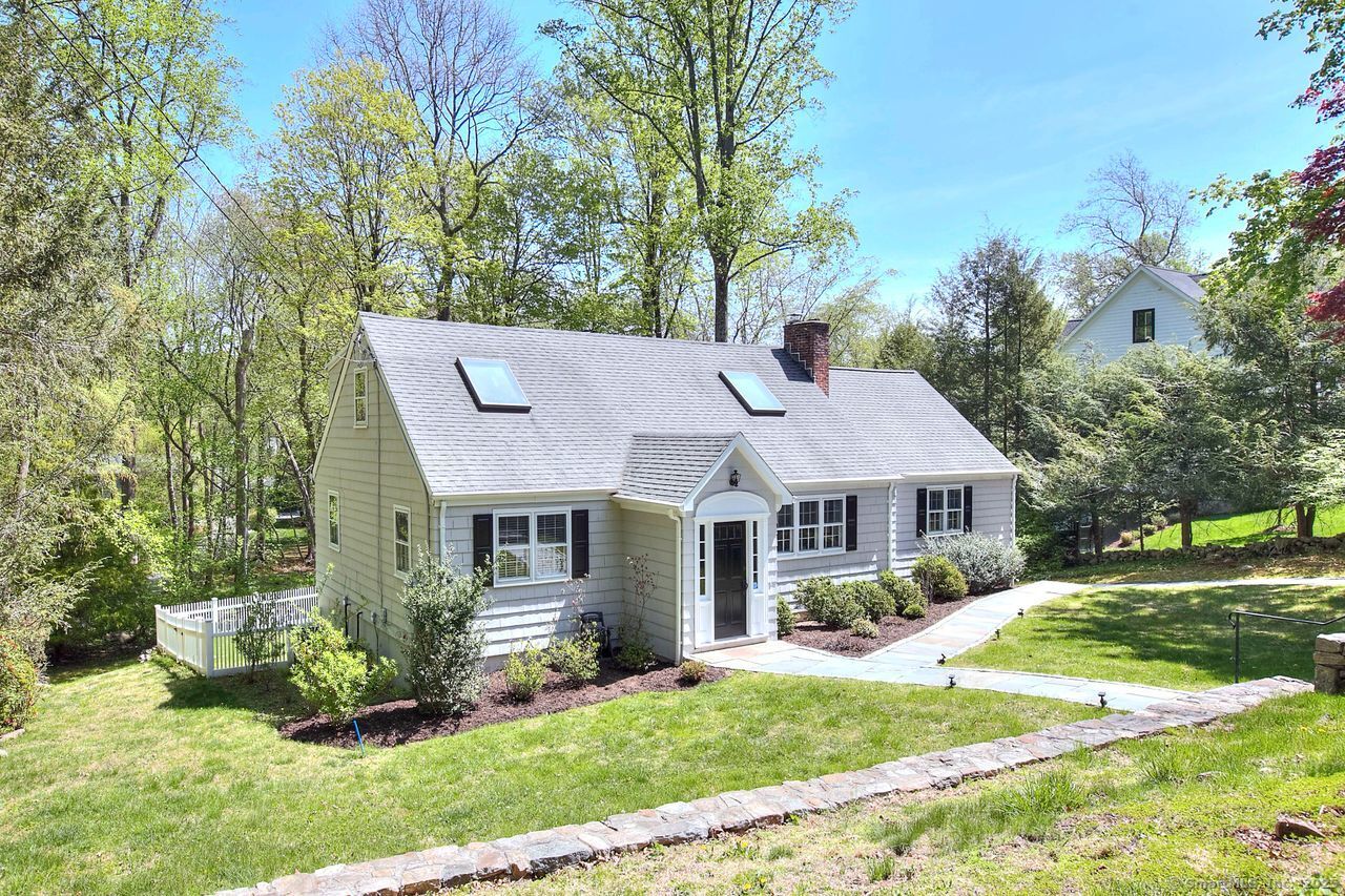 20 Cranbury Road
