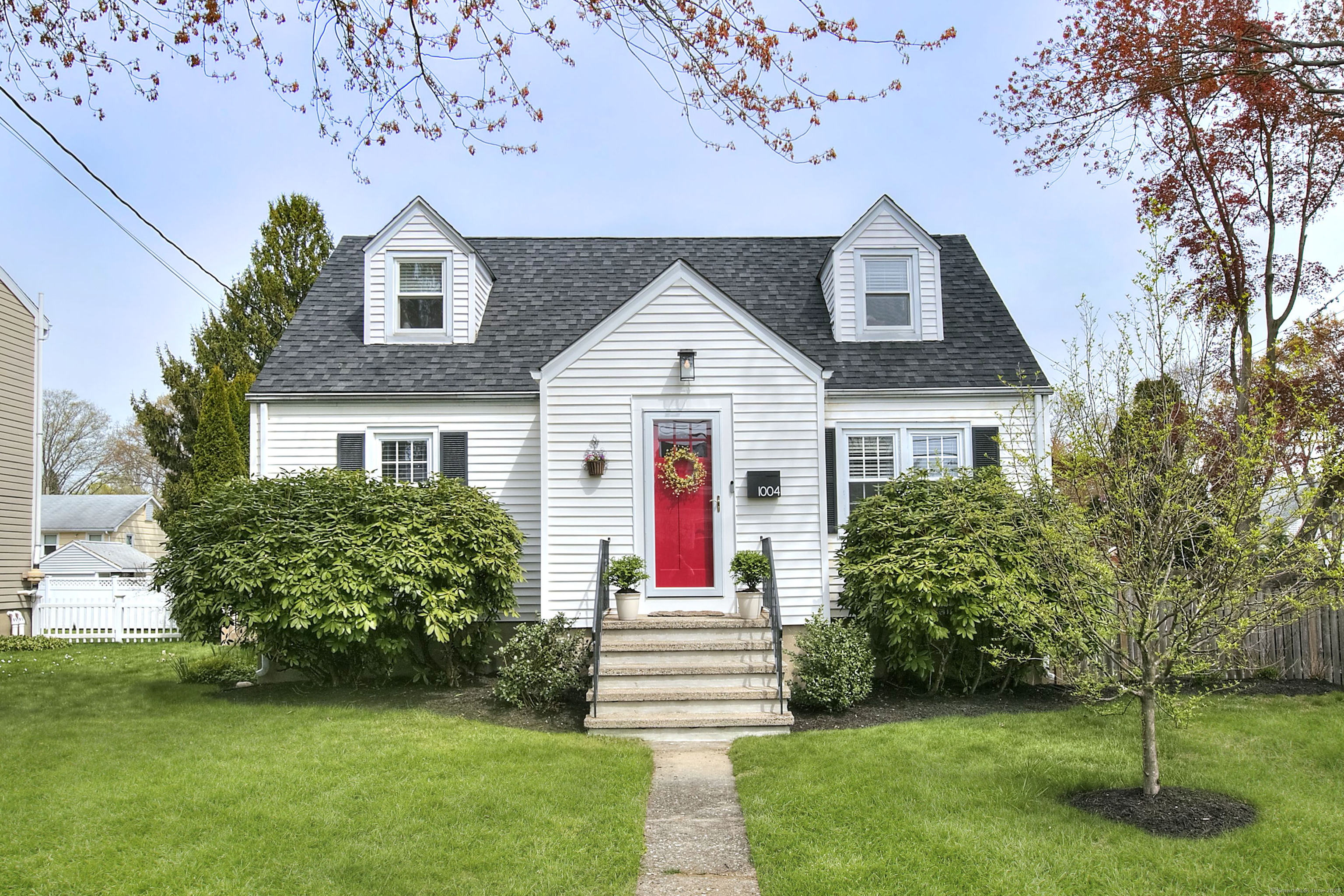 1004 Oldfield Road