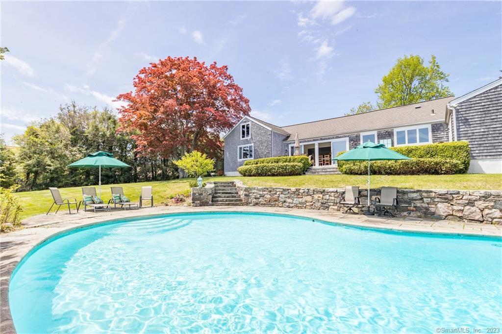 19 Bluewater Hill