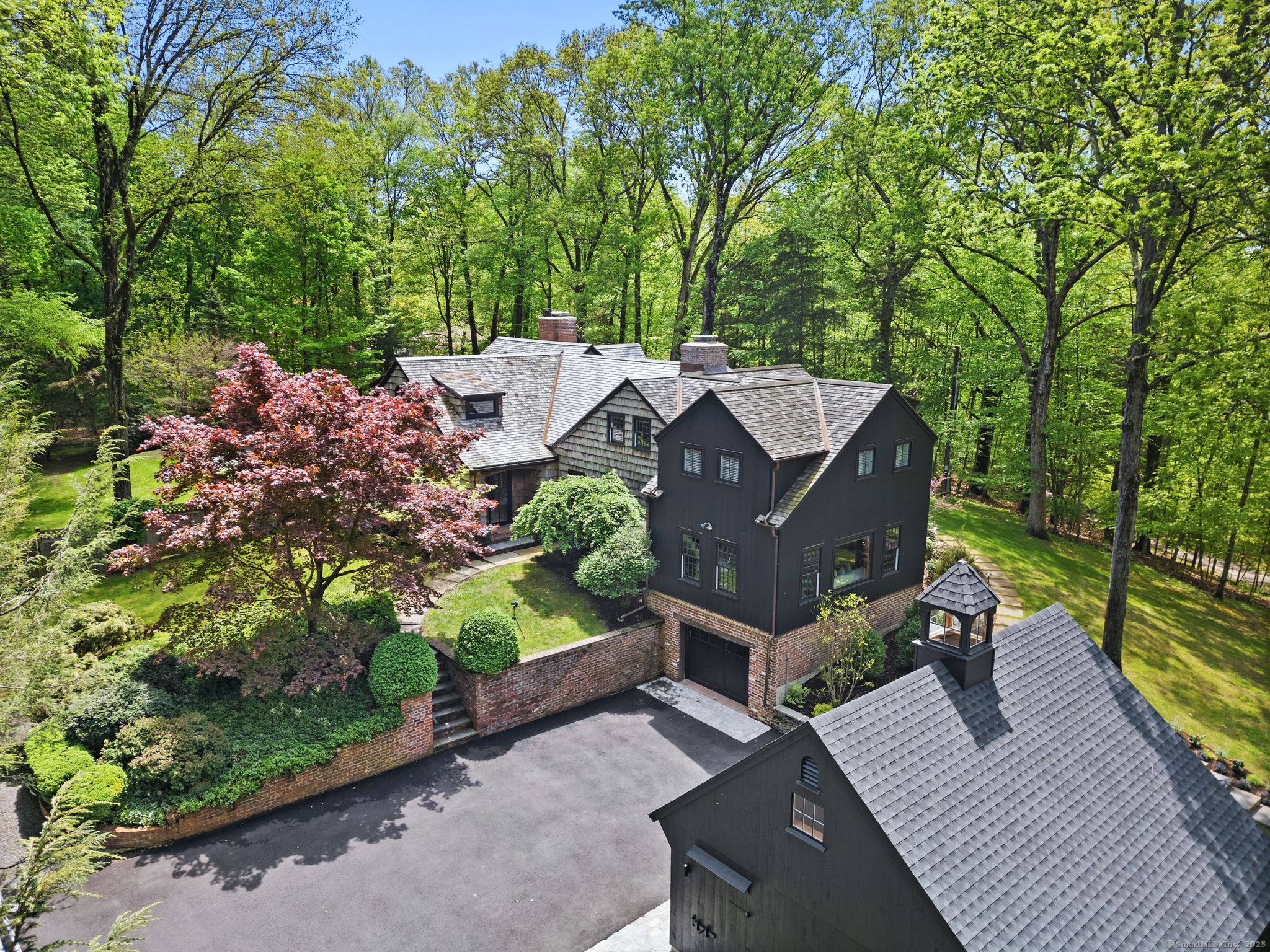 37 Cedar Hills