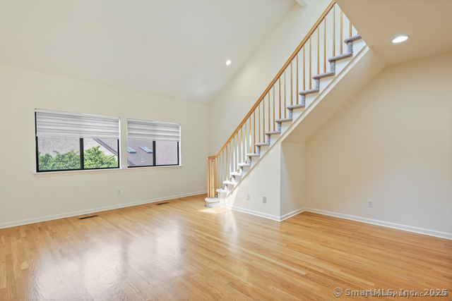 2435 Bedford Street Unit: 21-HH
