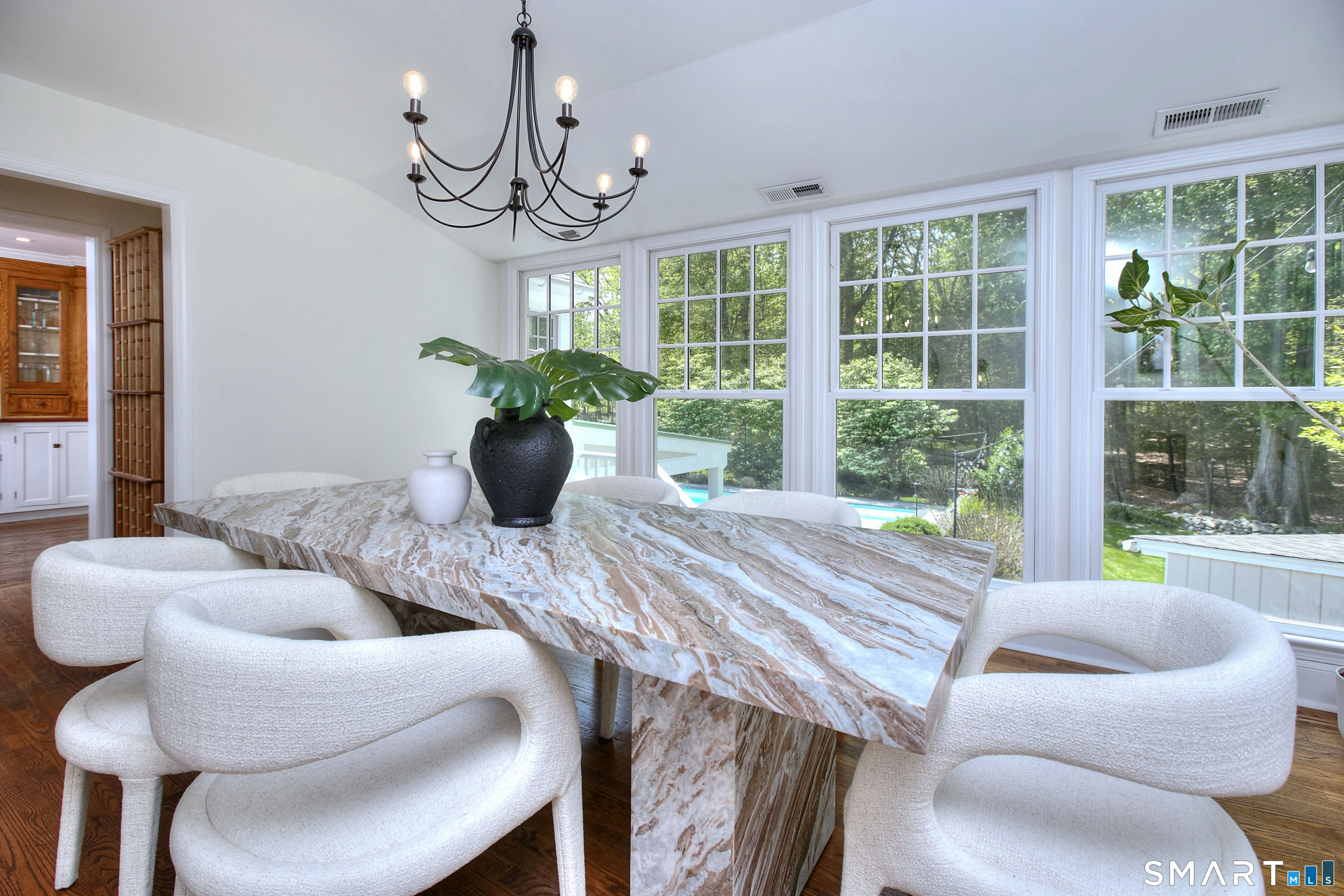 5 Tanglewood Lane