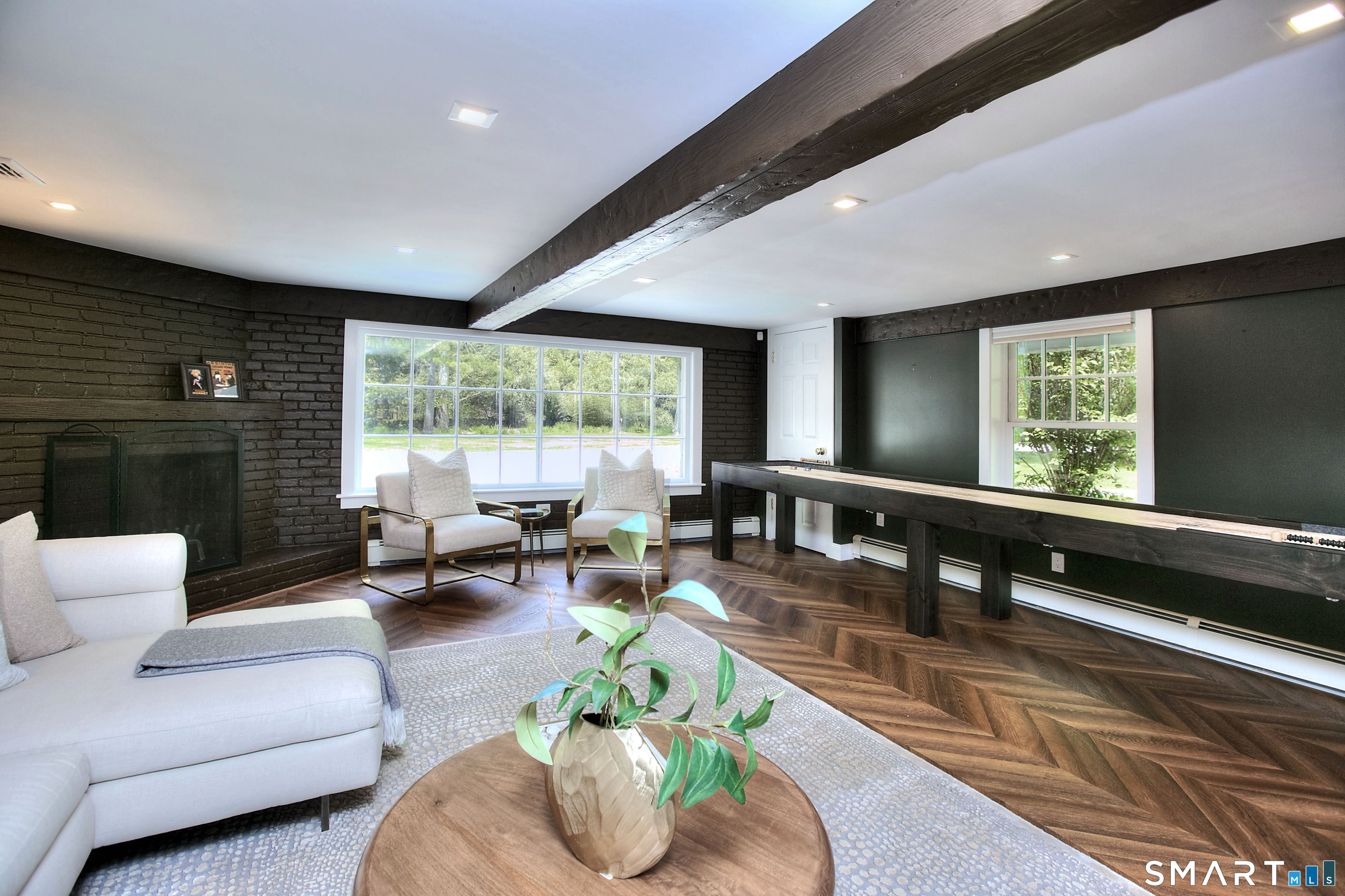 5 Tanglewood Lane