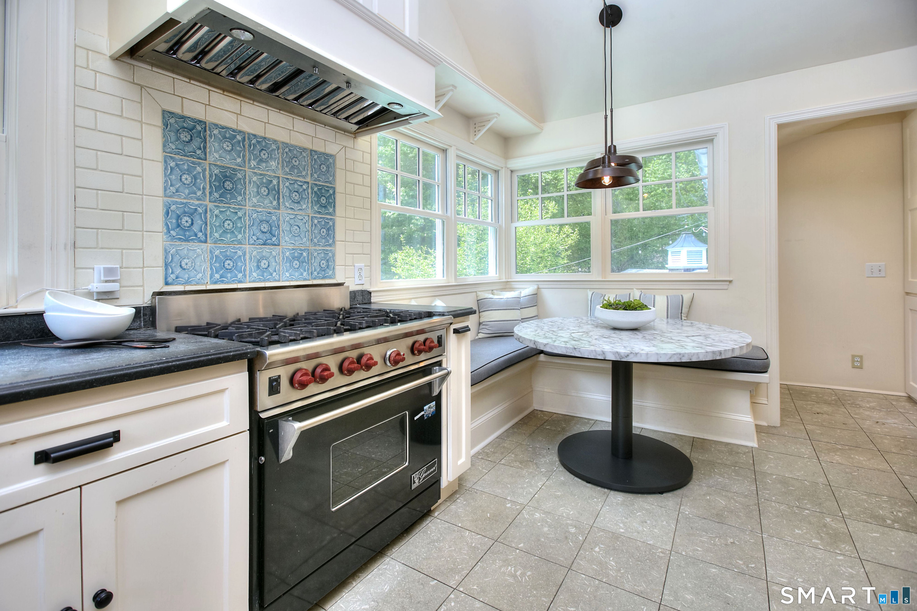 5 Tanglewood Lane