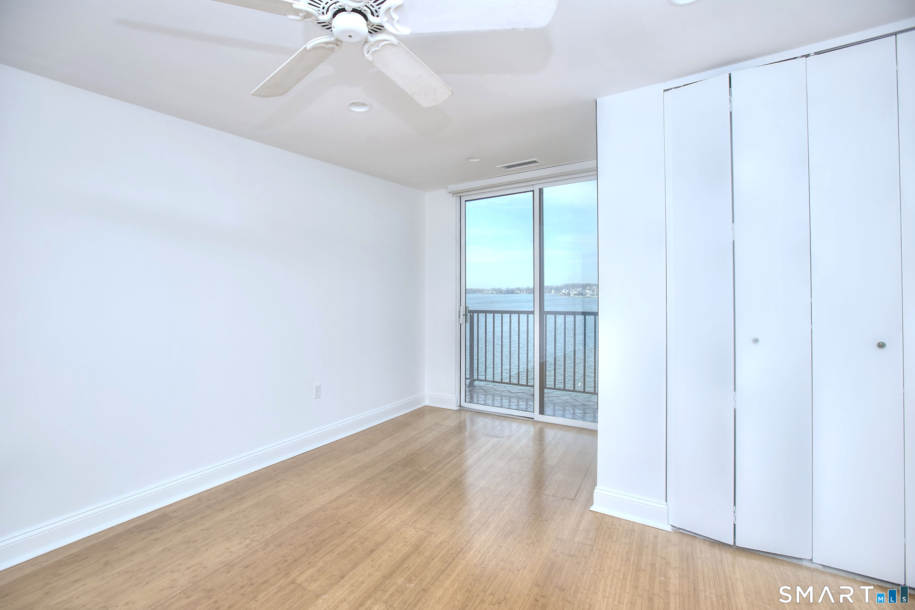 100 Seaview Avenue Unit: 4F