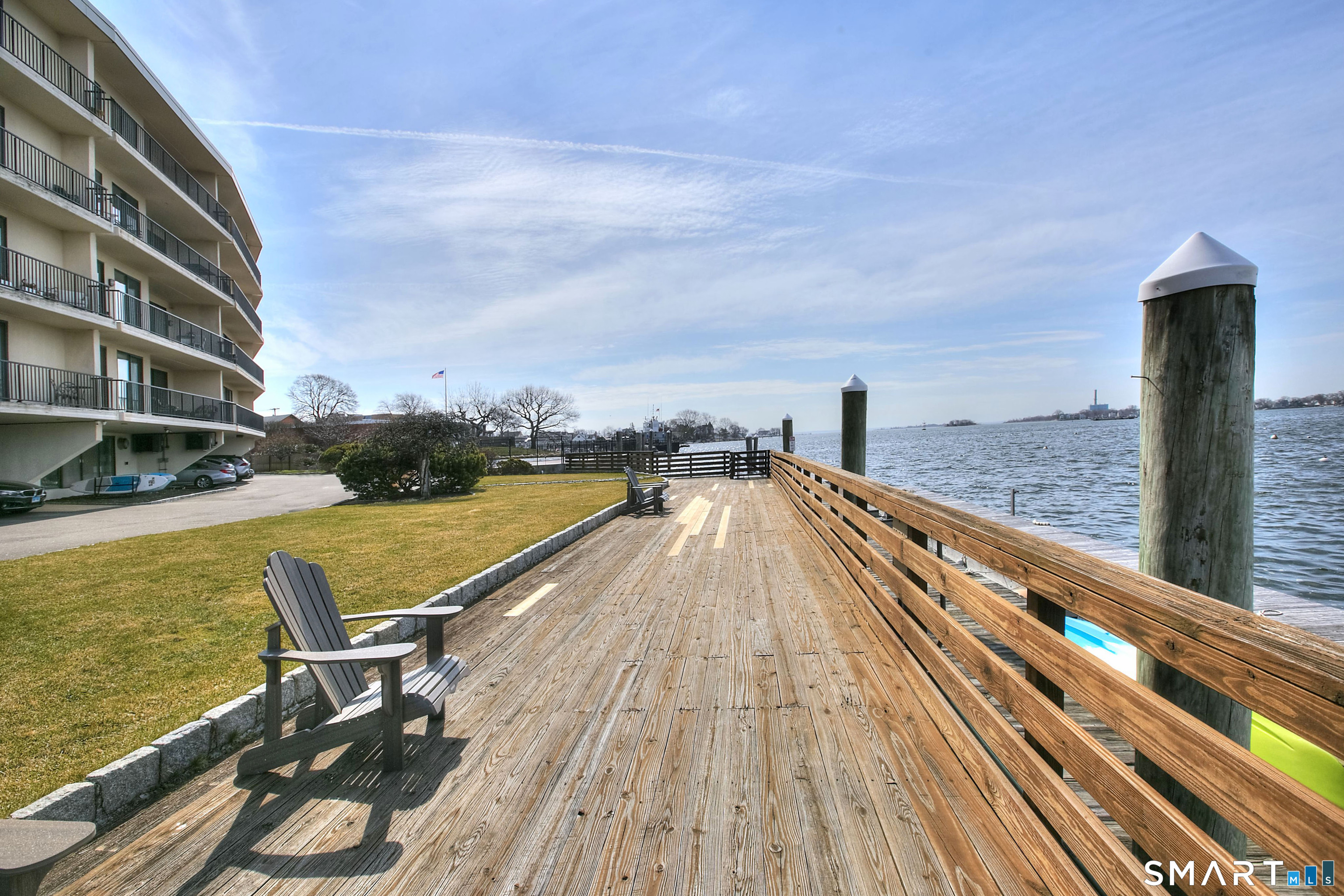 100 Seaview Avenue Unit: 4F