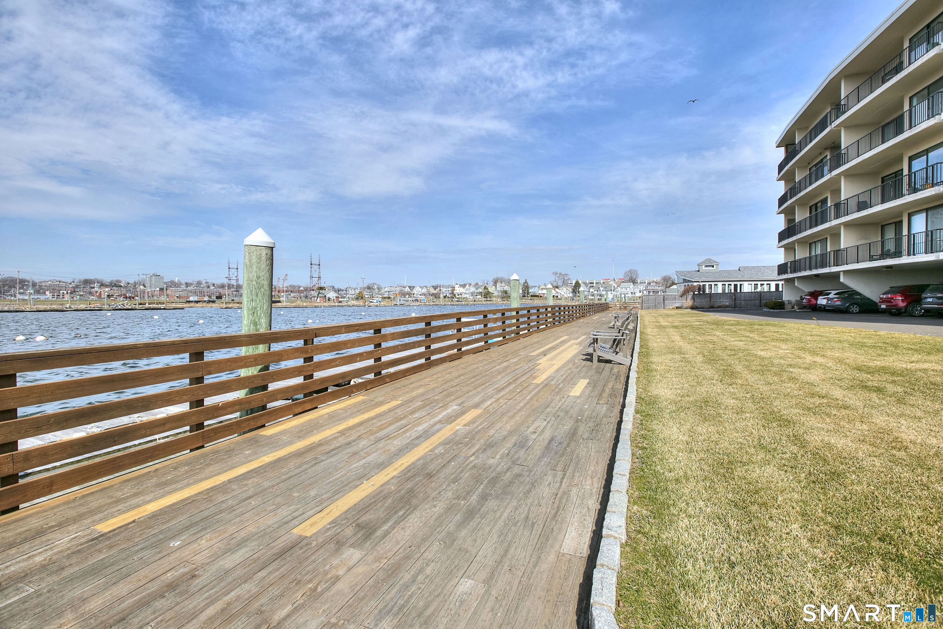 100 Seaview Avenue Unit: 4F