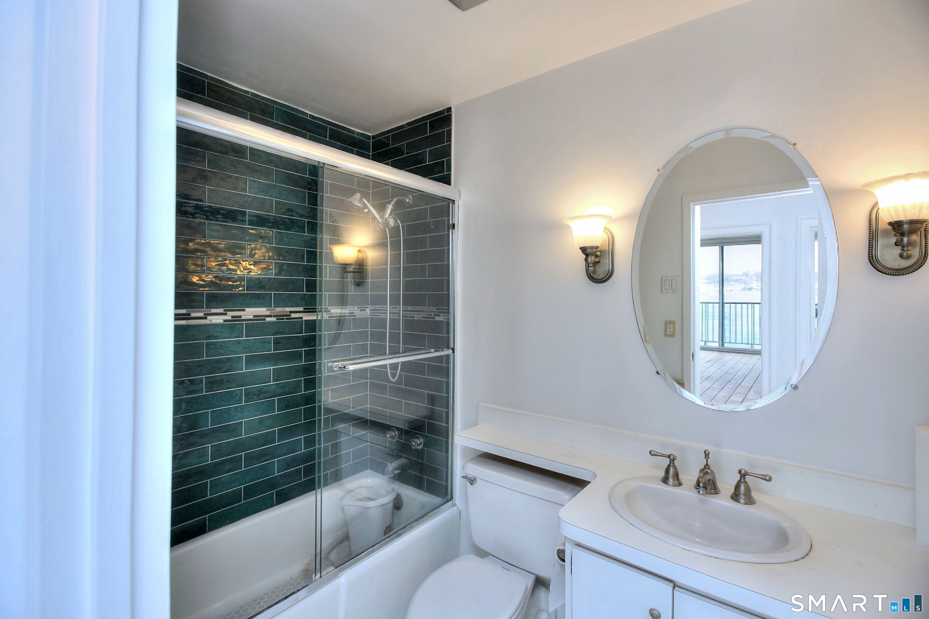 100 Seaview Avenue Unit: 4F