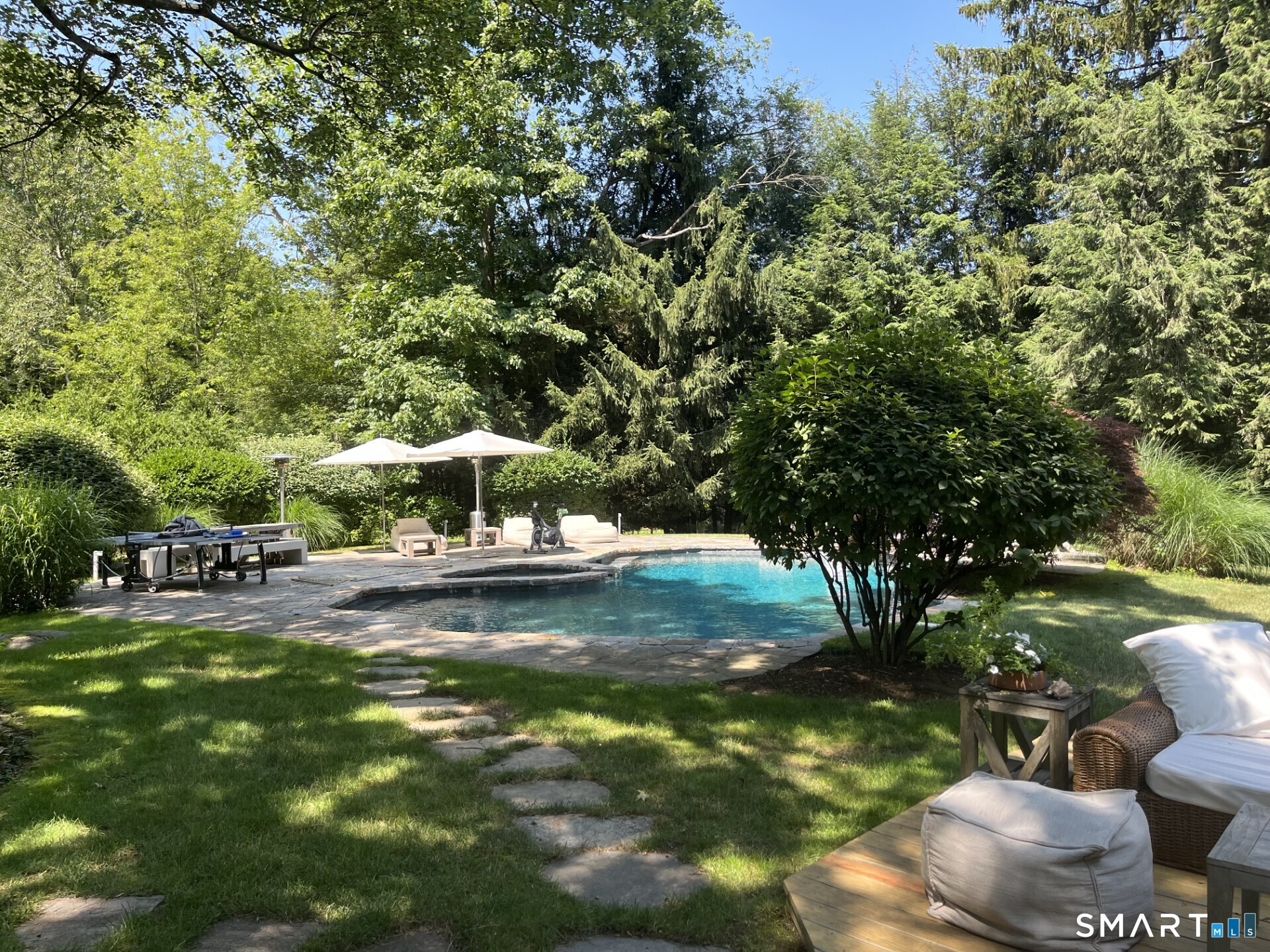 140 Roseville Road