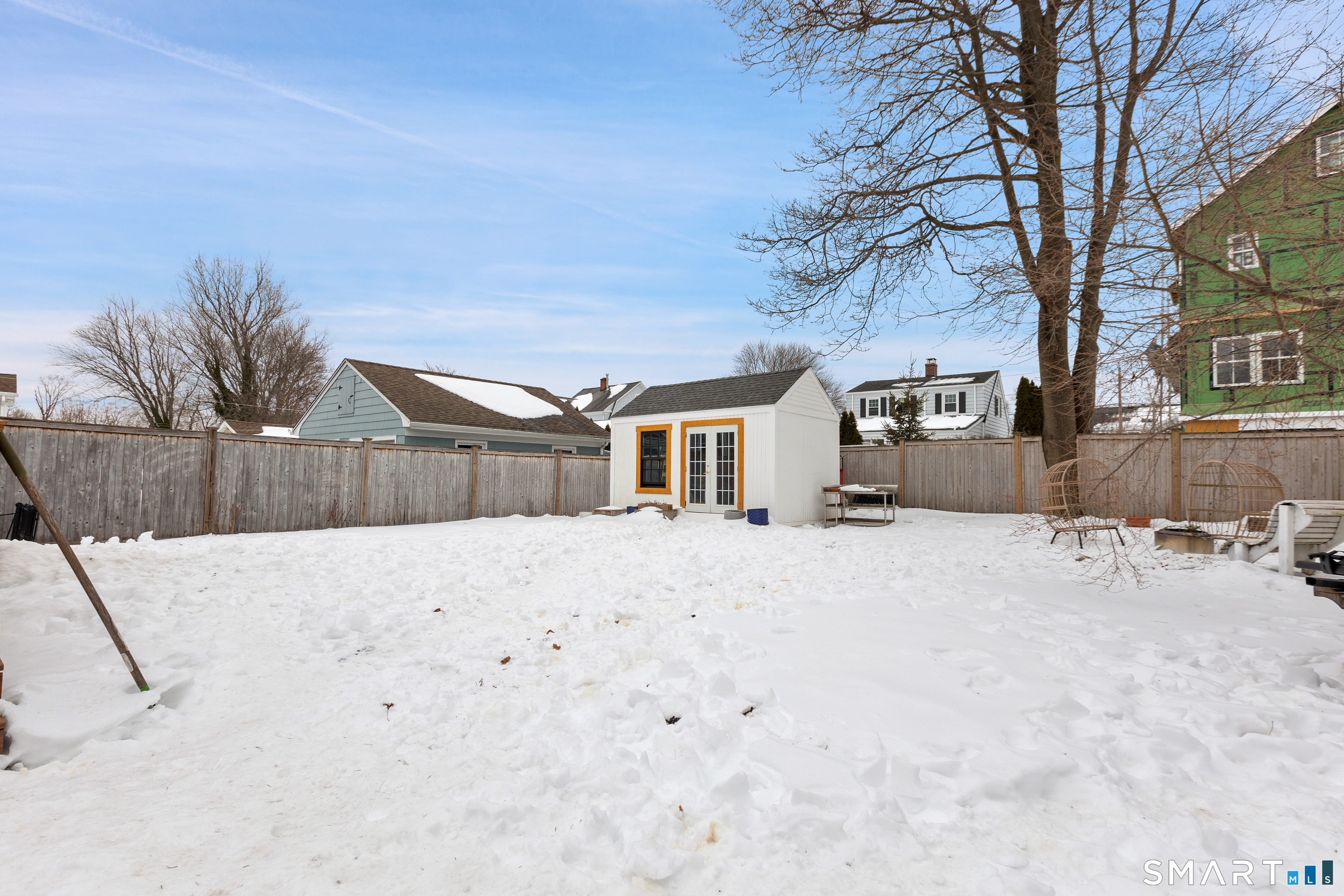 855 Riverside Drive