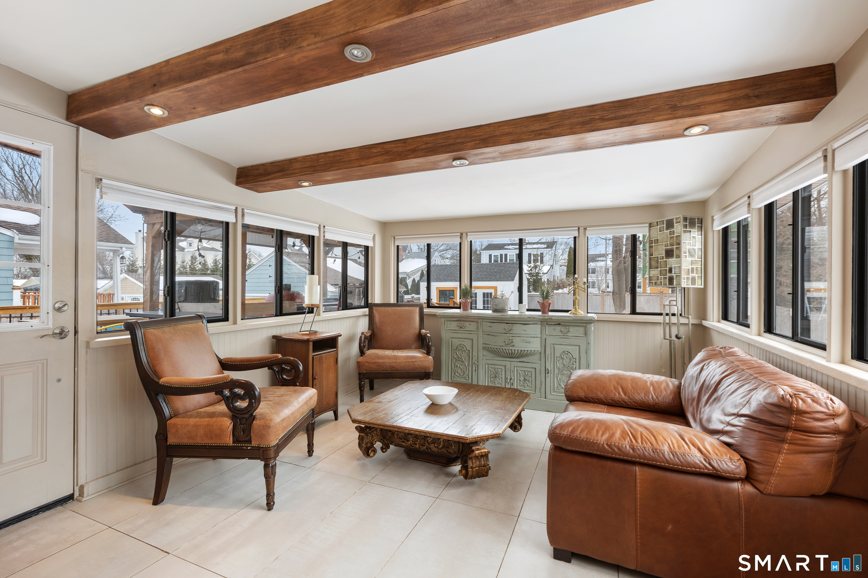 855 Riverside Drive