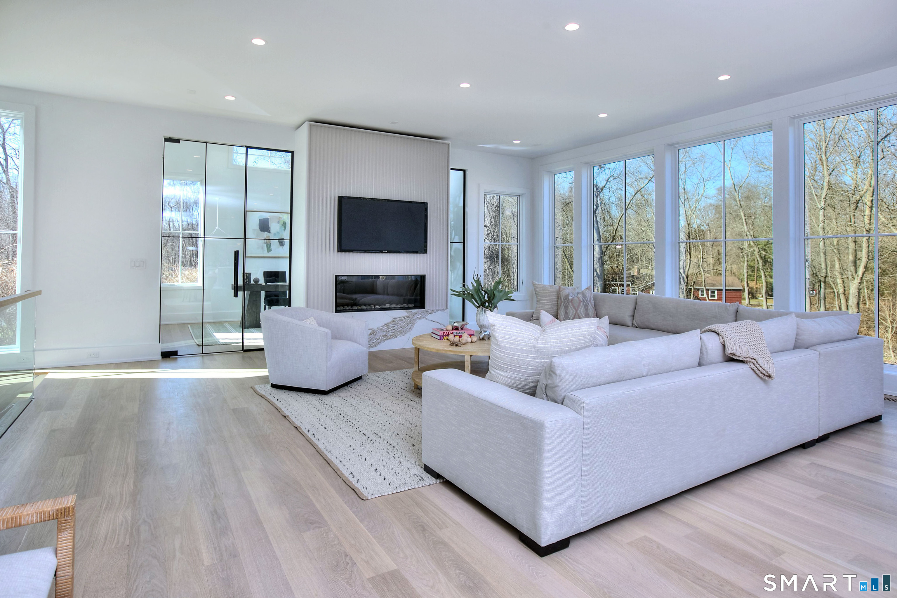 8 Loretta Court