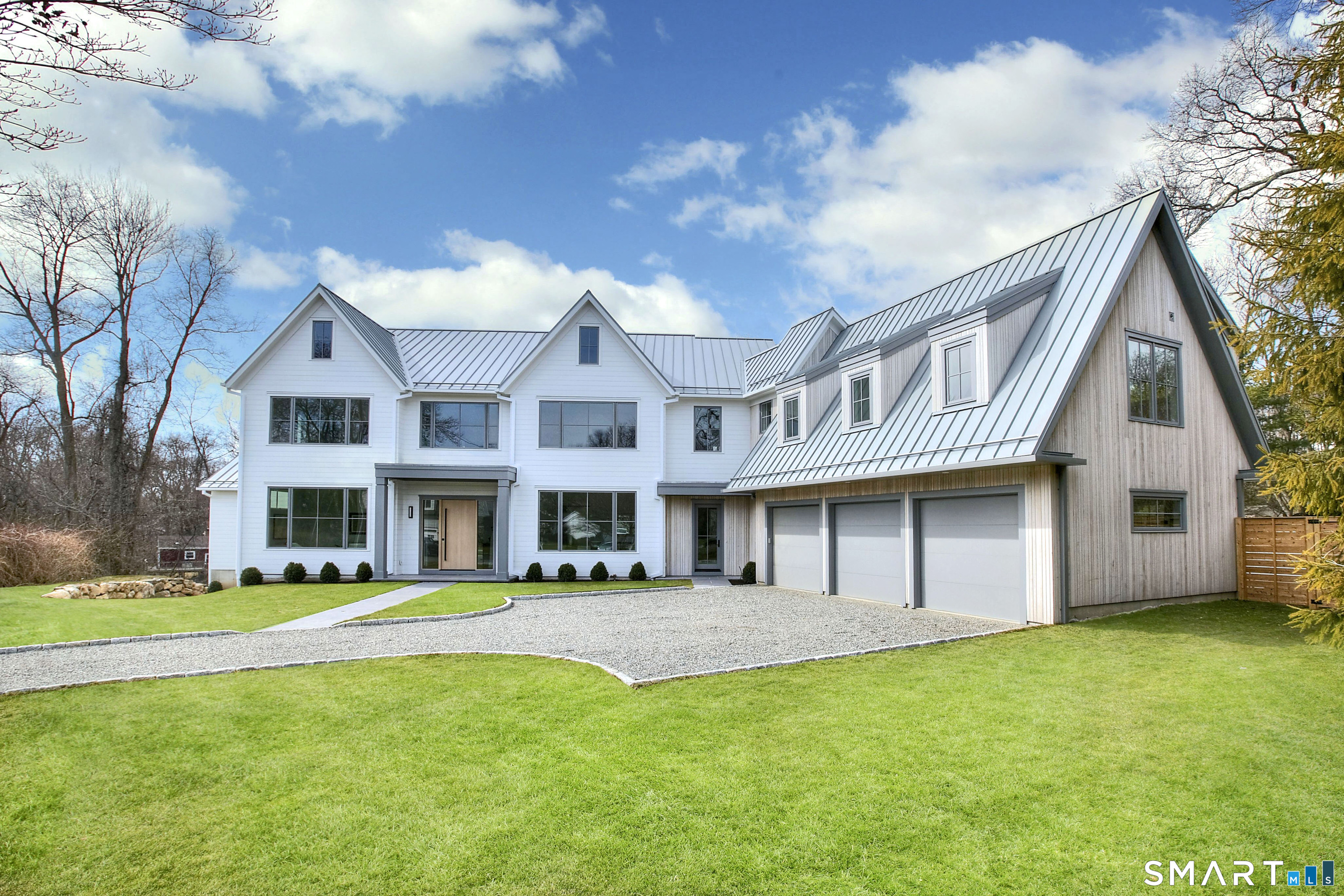 8 Loretta Court