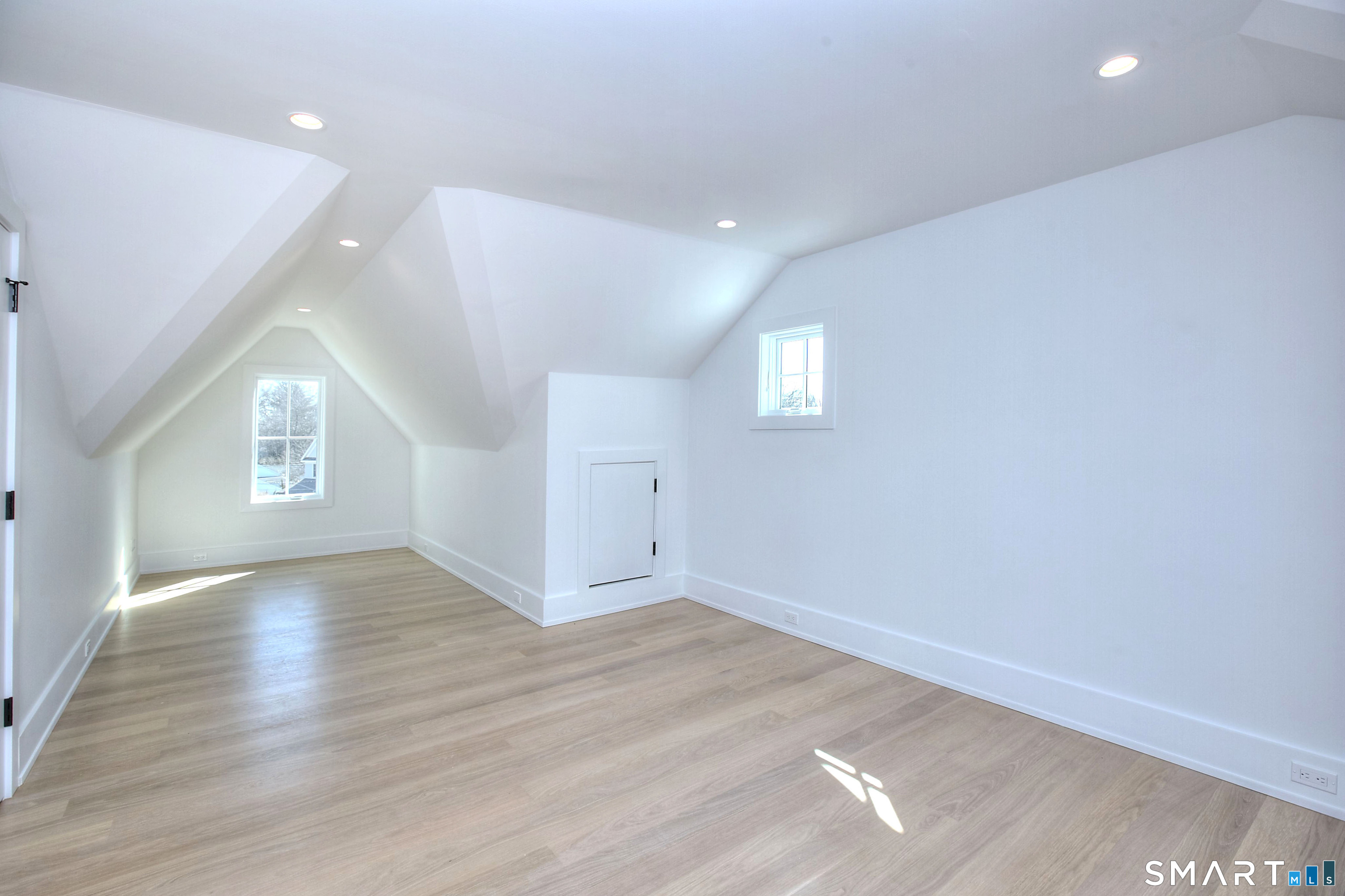 8 Loretta Court