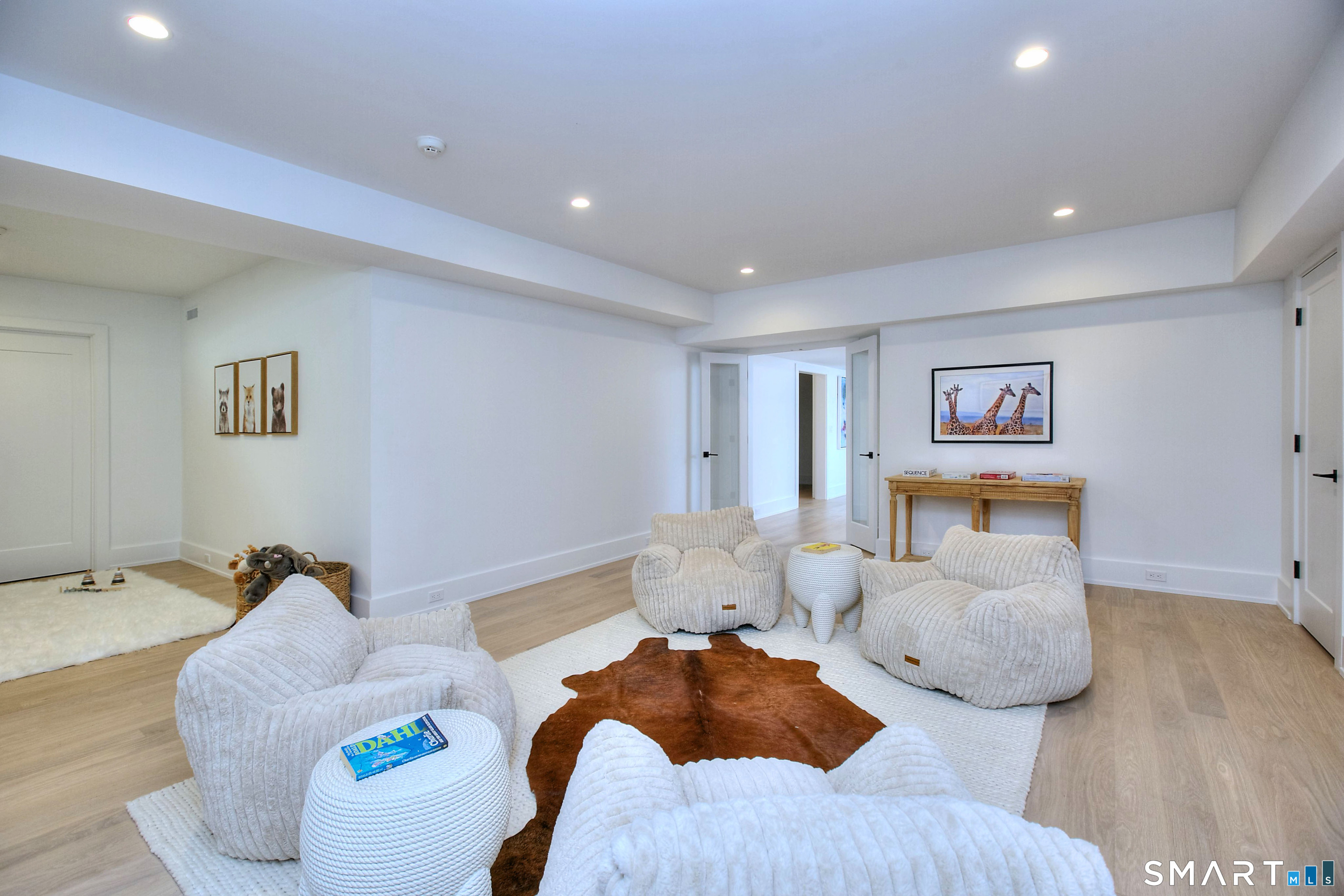 8 Loretta Court
