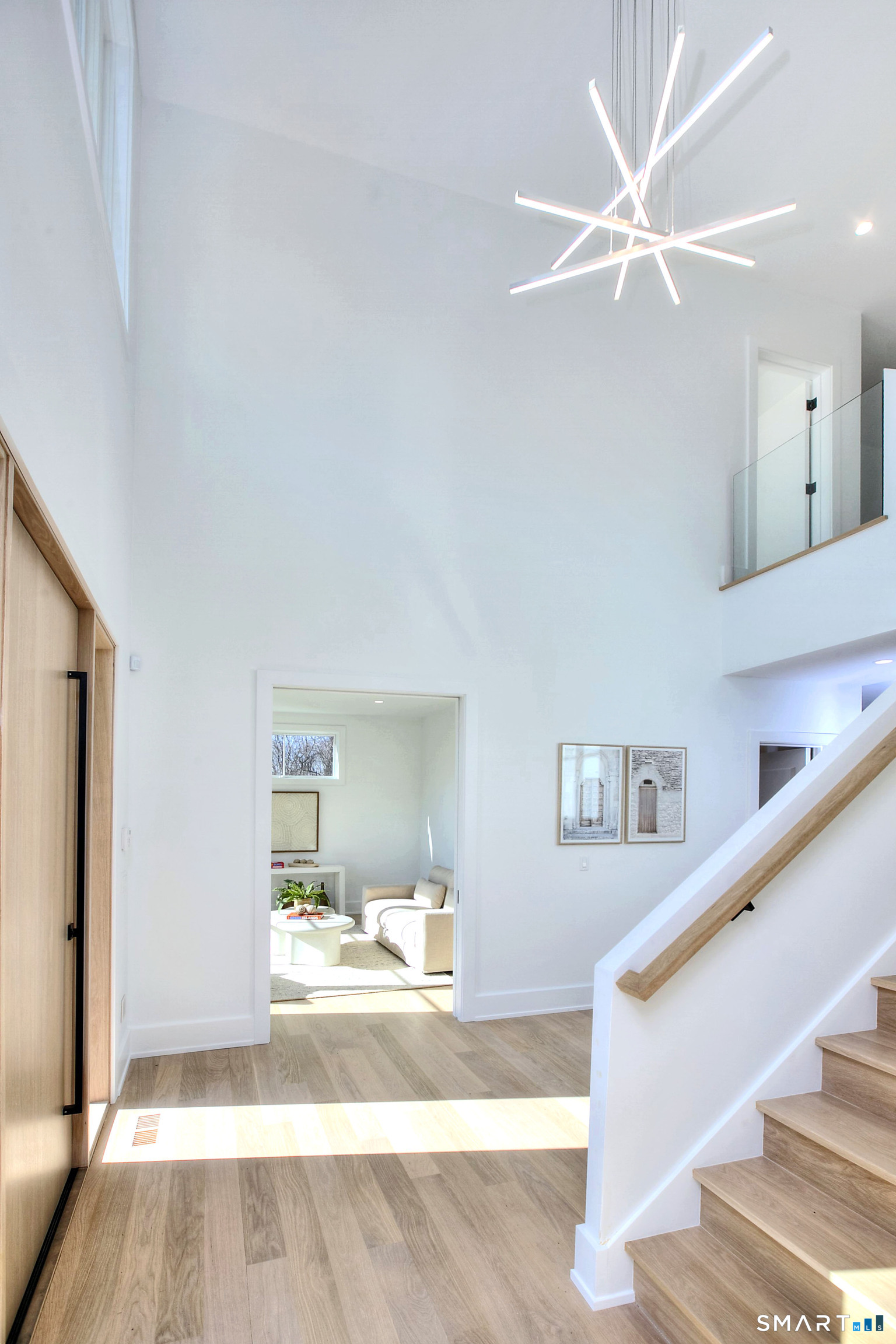 8 Loretta Court