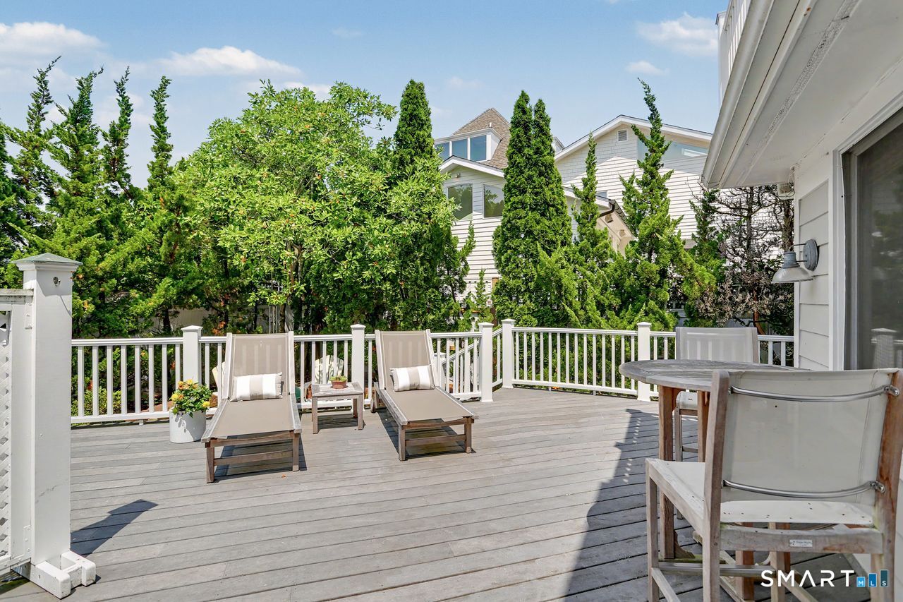 32 Nearwater Road