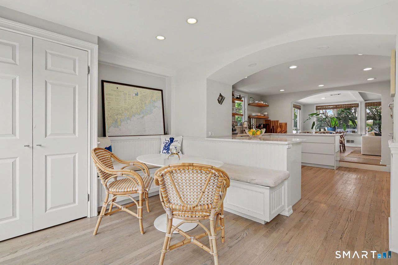 32 Nearwater Road
