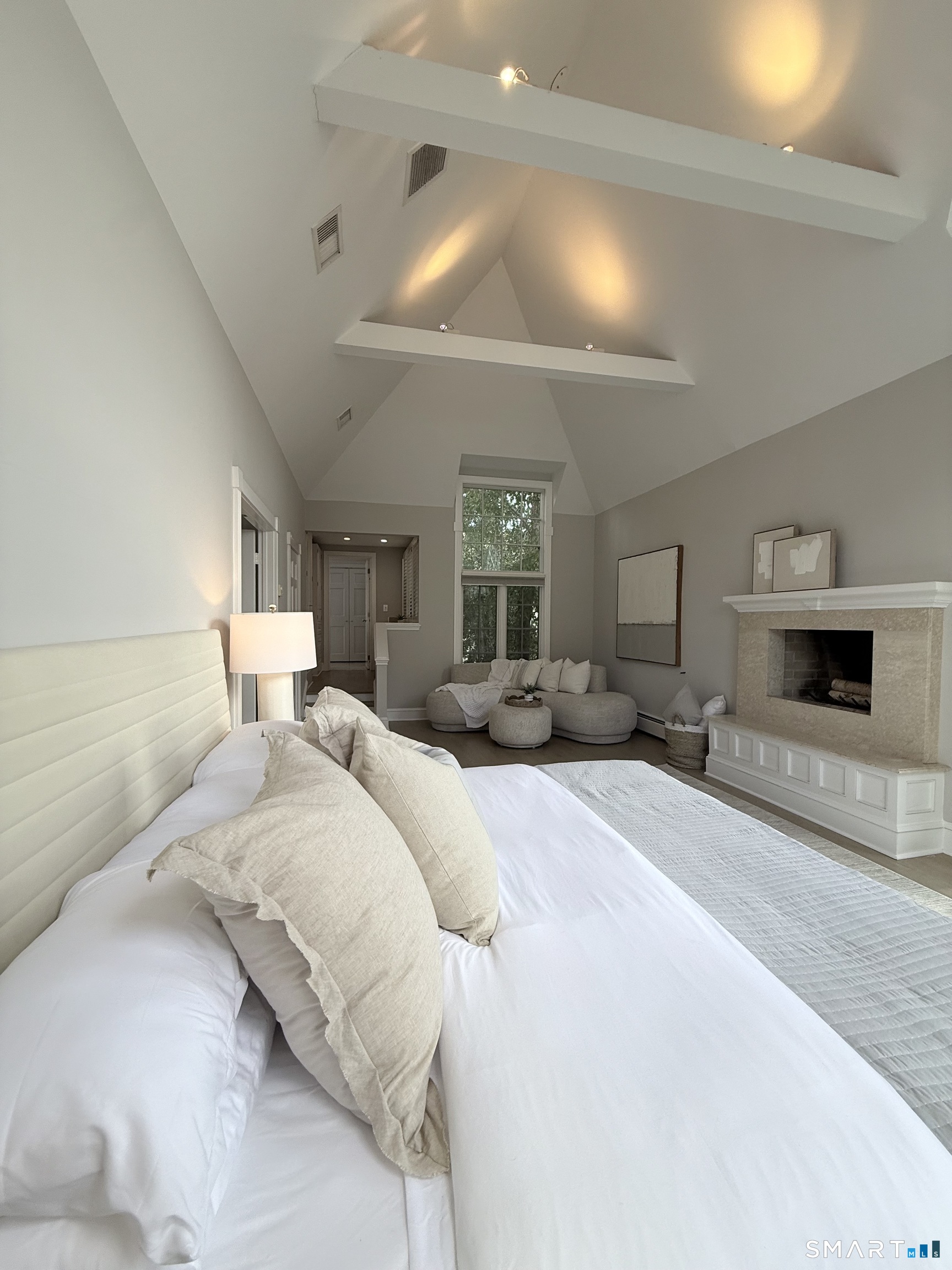 32 Nearwater Road