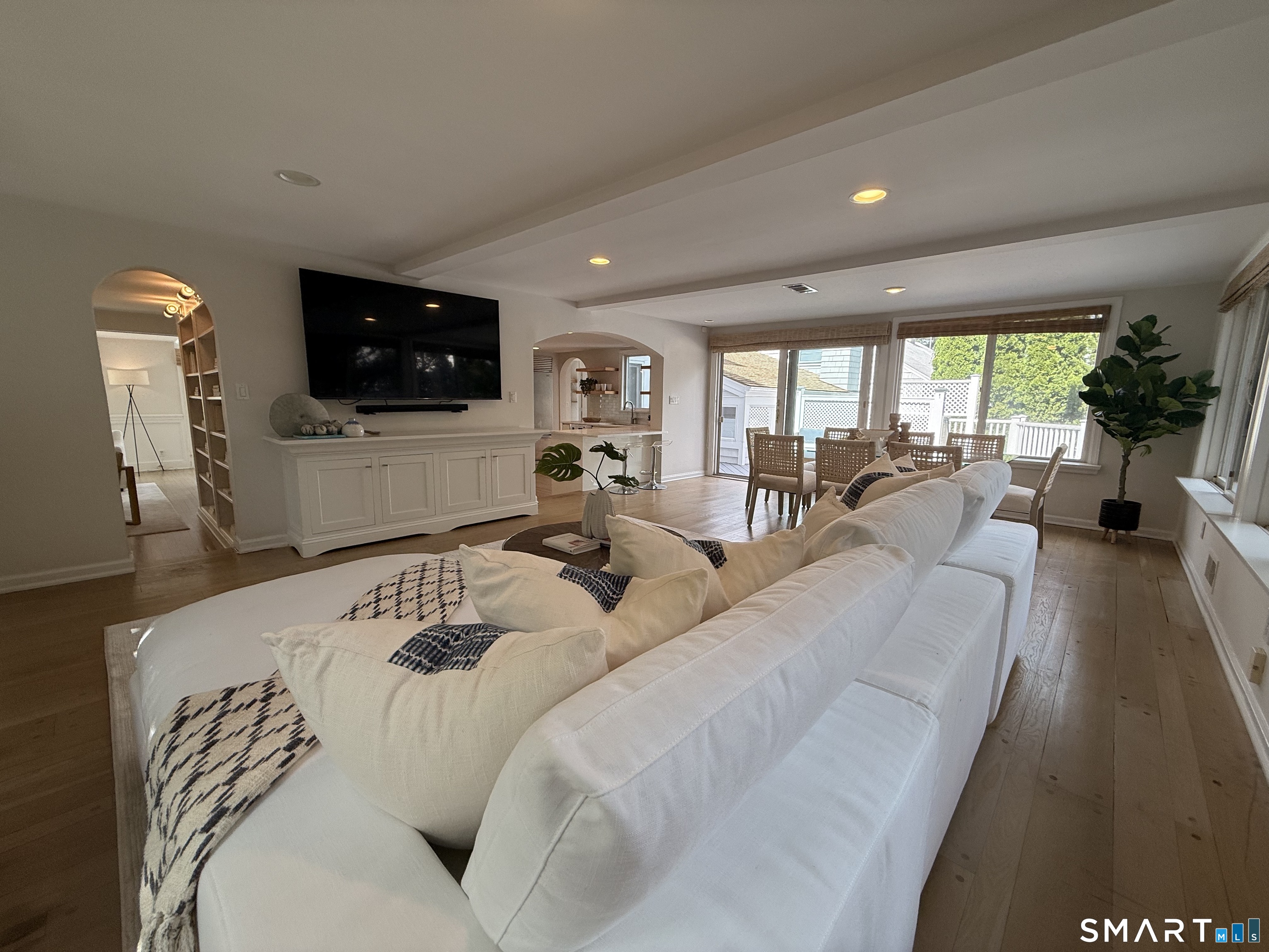 32 Nearwater Road