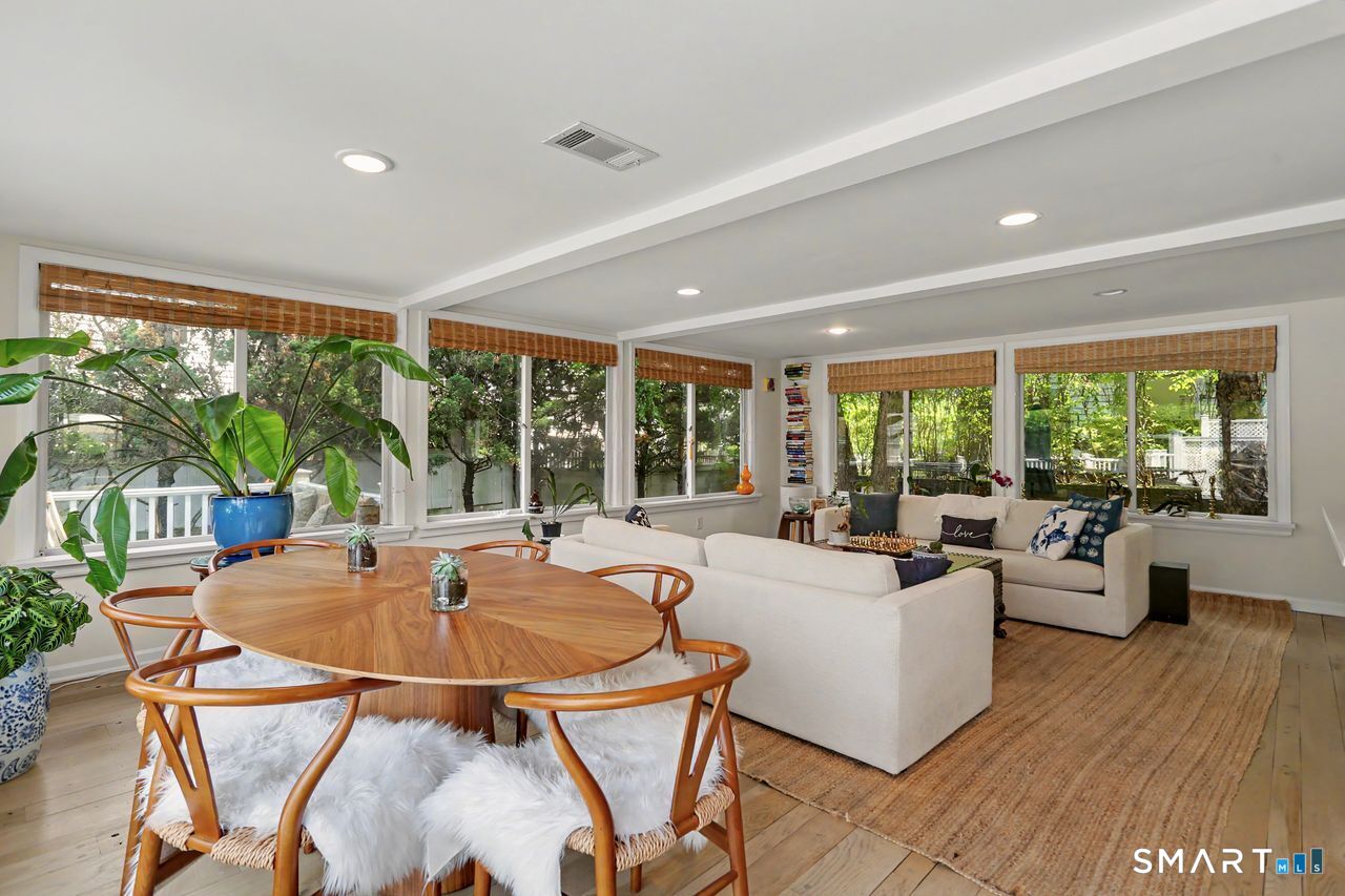 32 Nearwater Road