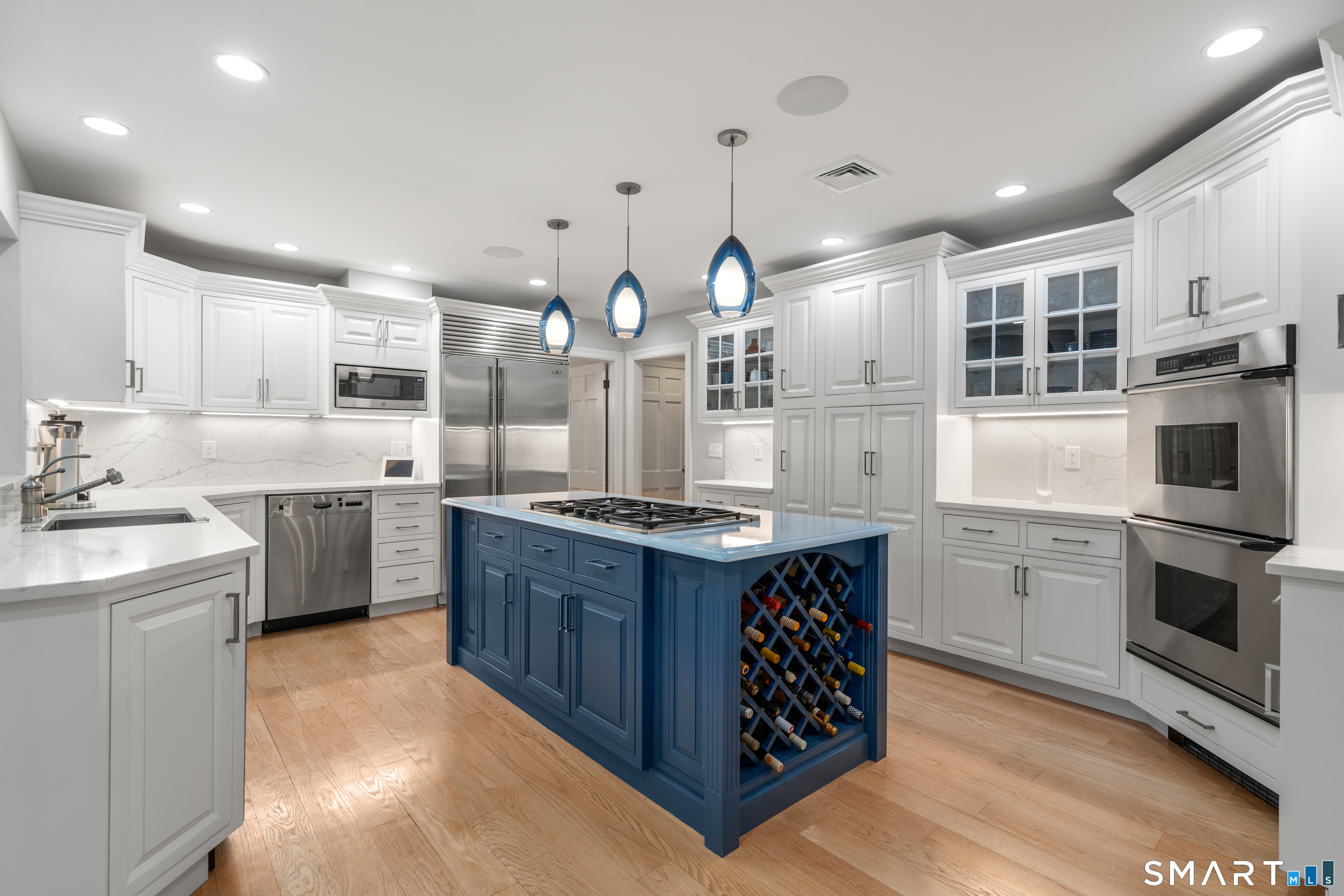 13 Riverfield Drive
