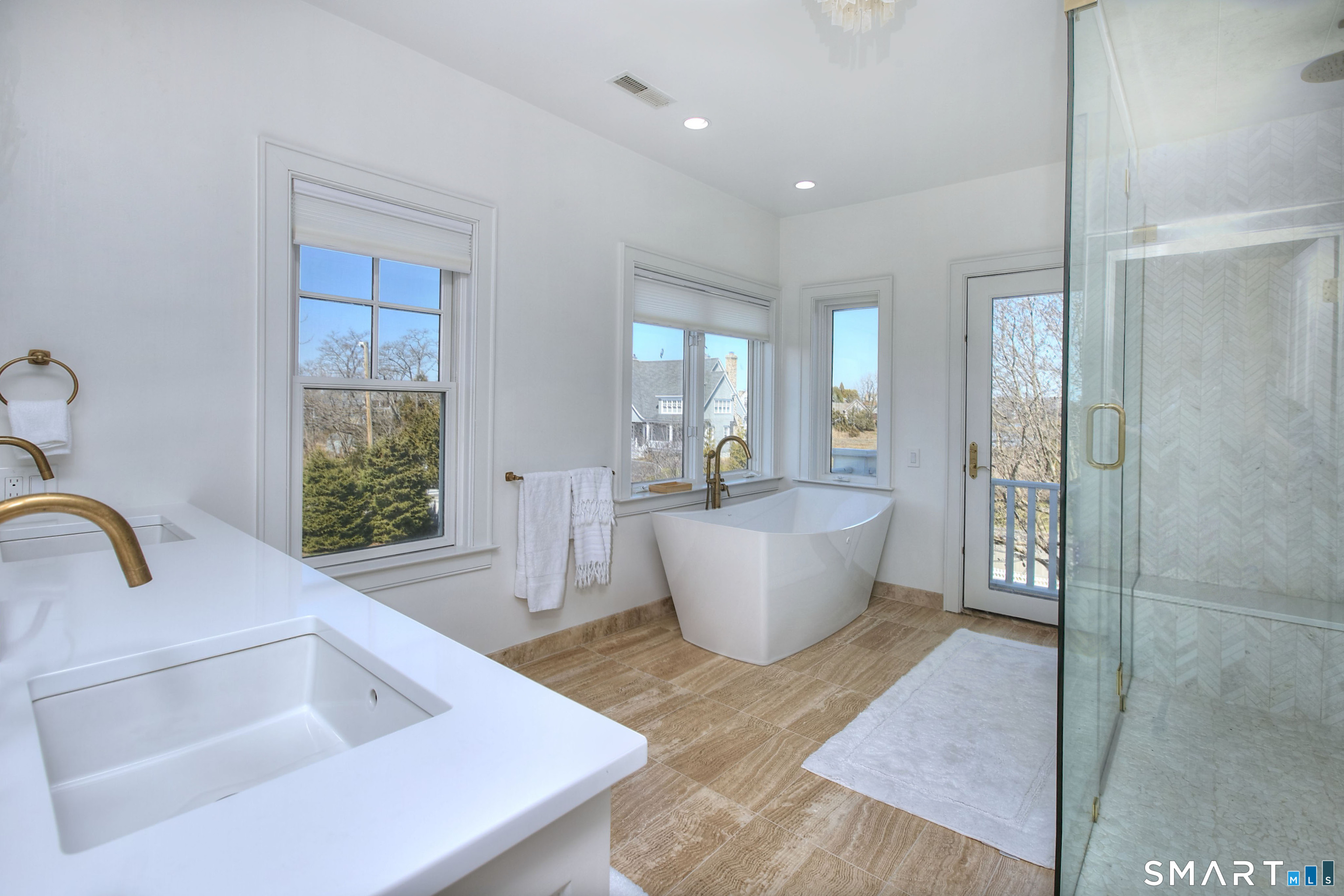 3 Shorehaven Road